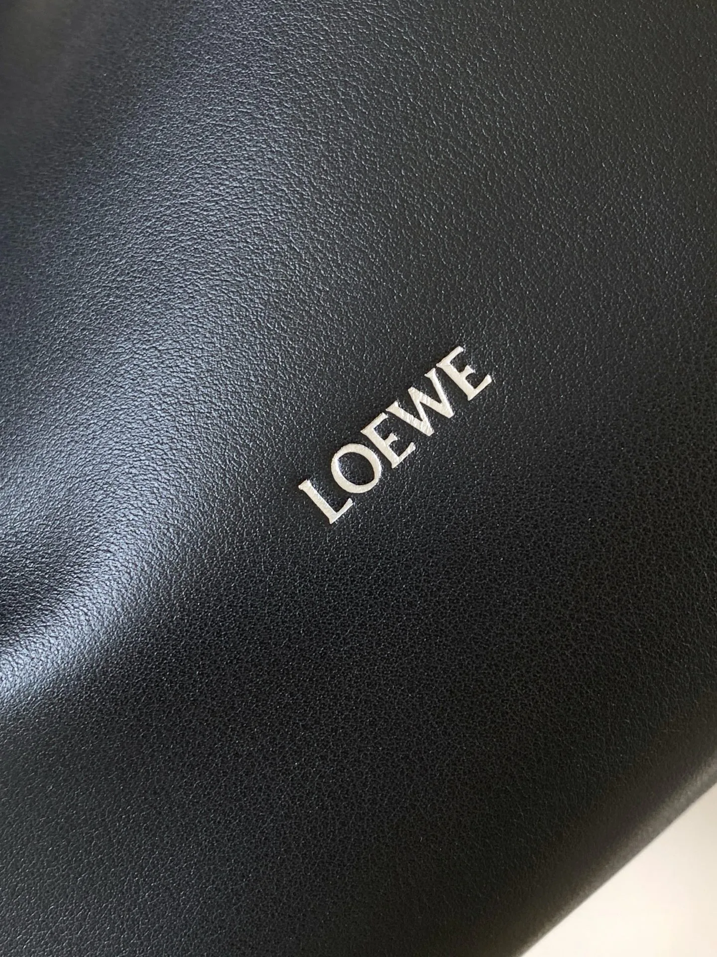 Клатчи Женские Loewe 11504290