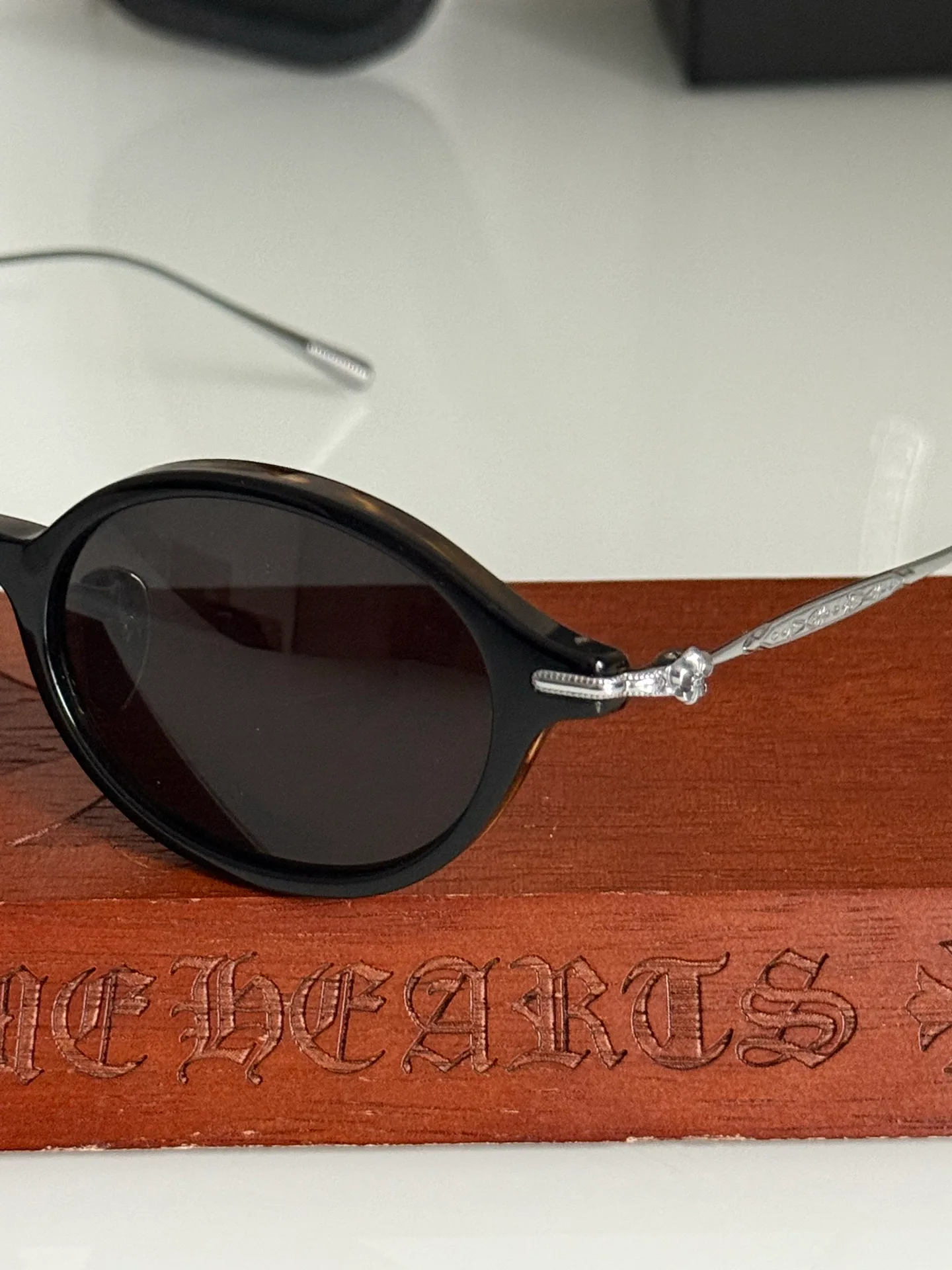 Очки Chrome Hearts 11658596