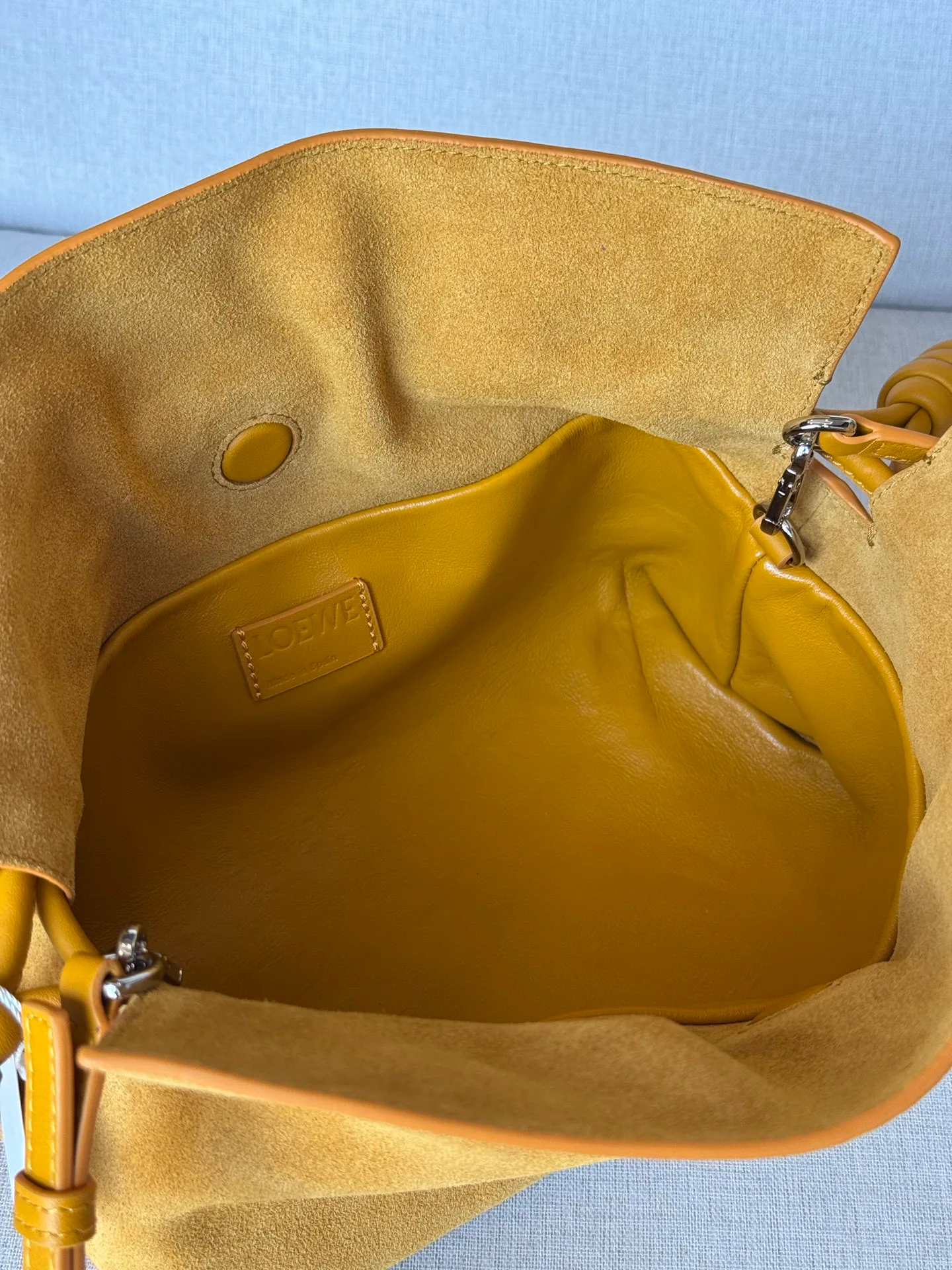 Классические Сумки Женские Loewe 18231878