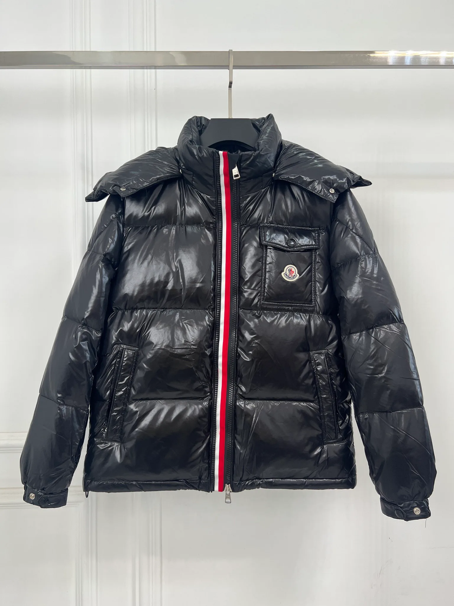 Куртки И Пуховики Женские Moncler 18415666