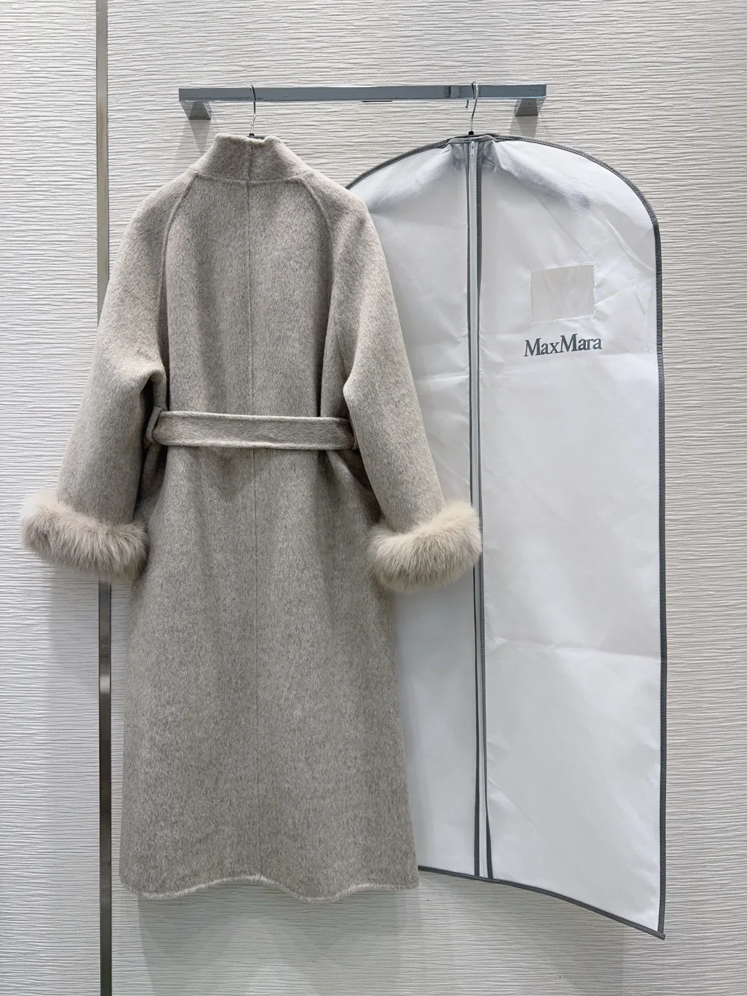 Пальто Женские Max Mara 18456305