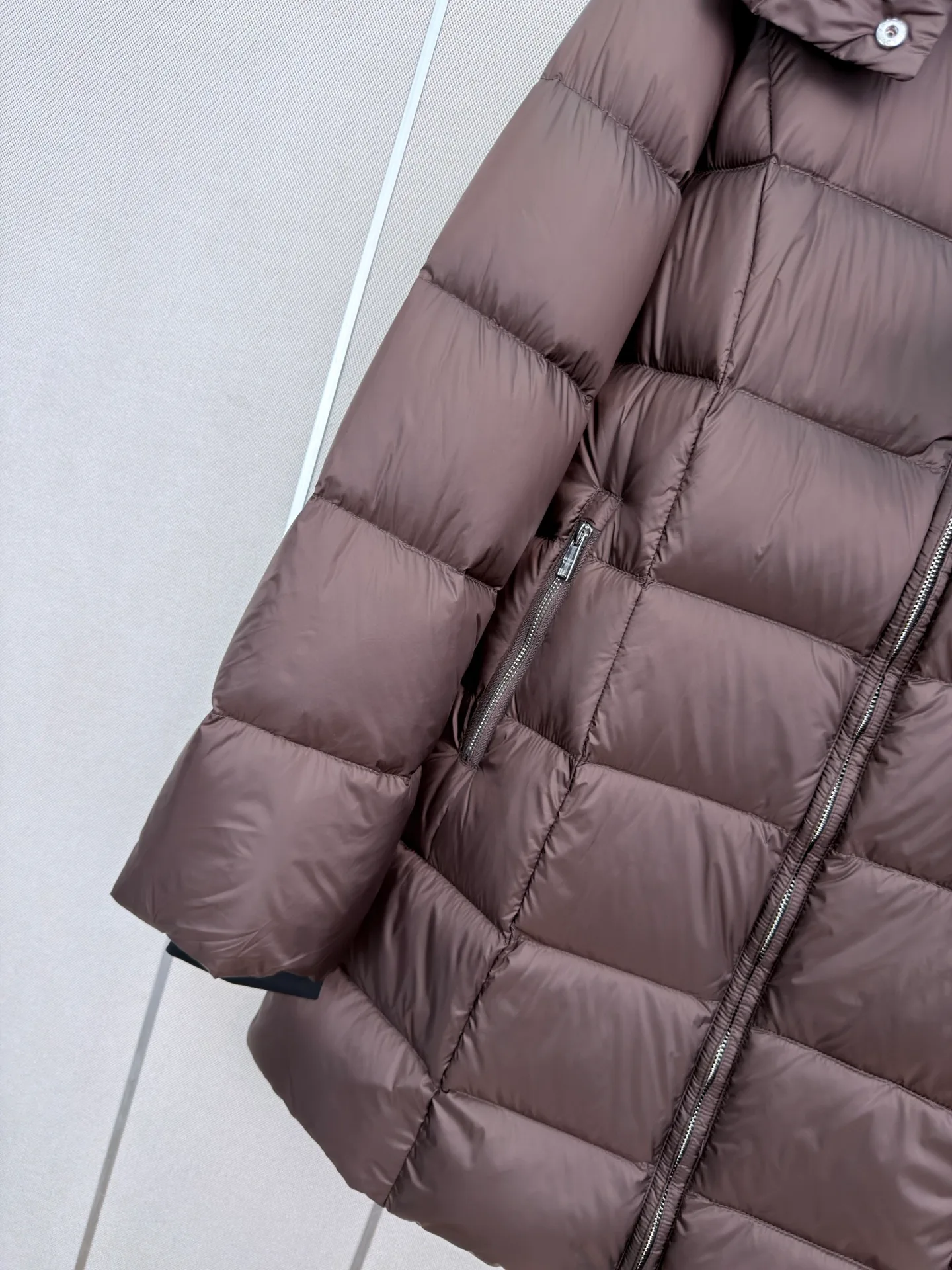 Куртки И Пуховики Женские Prada 19182922