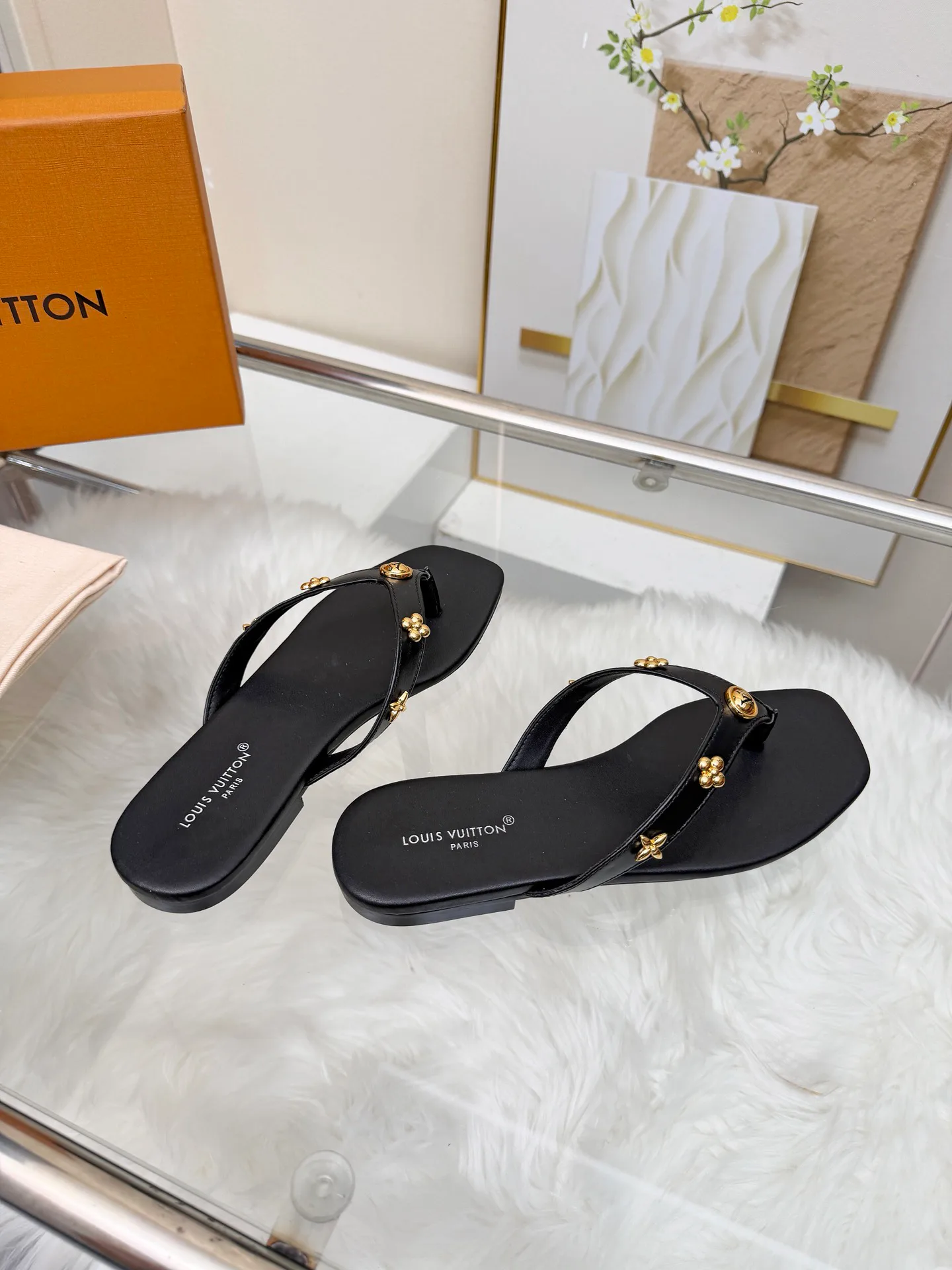 Шлепанцы Женские Louis Vuitton 13253501