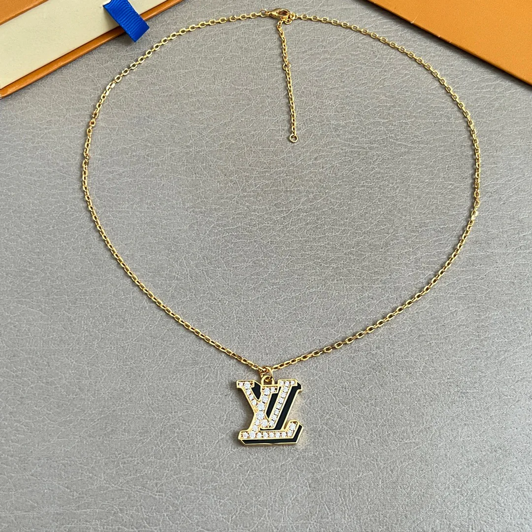 Бижутерия Louis Vuitton 225104
