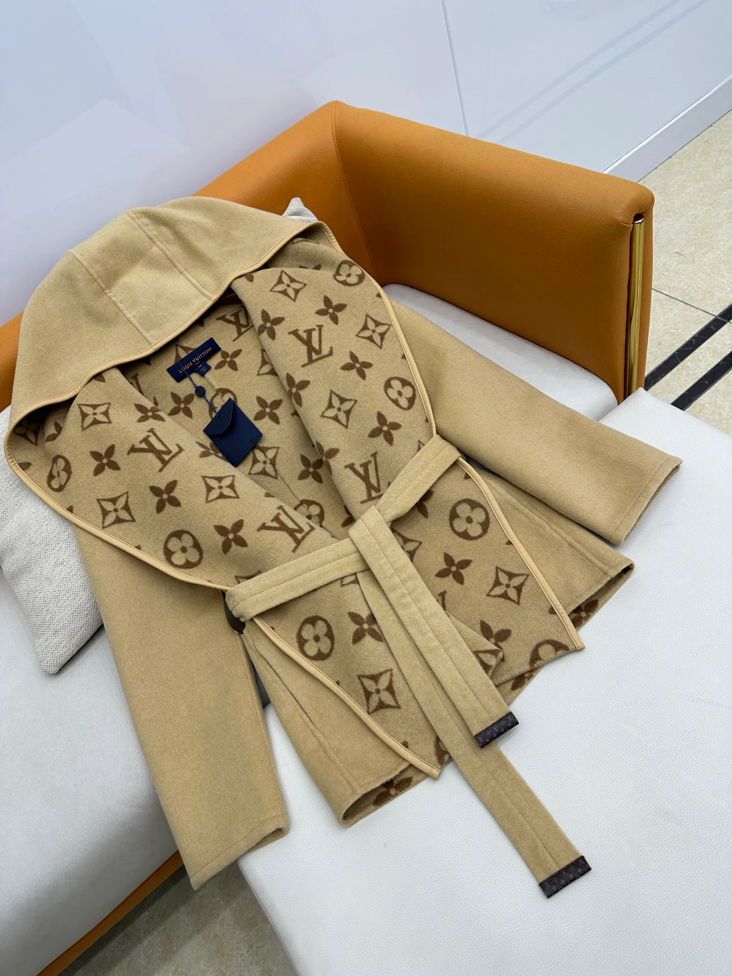 Пальто Женские Louis Vuitton 793741