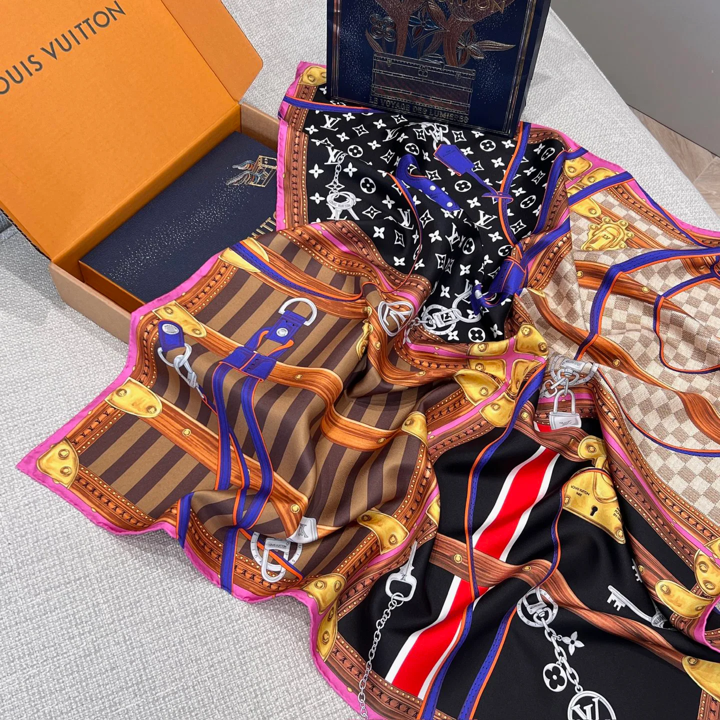 Платки Louis Vuitton 11613520