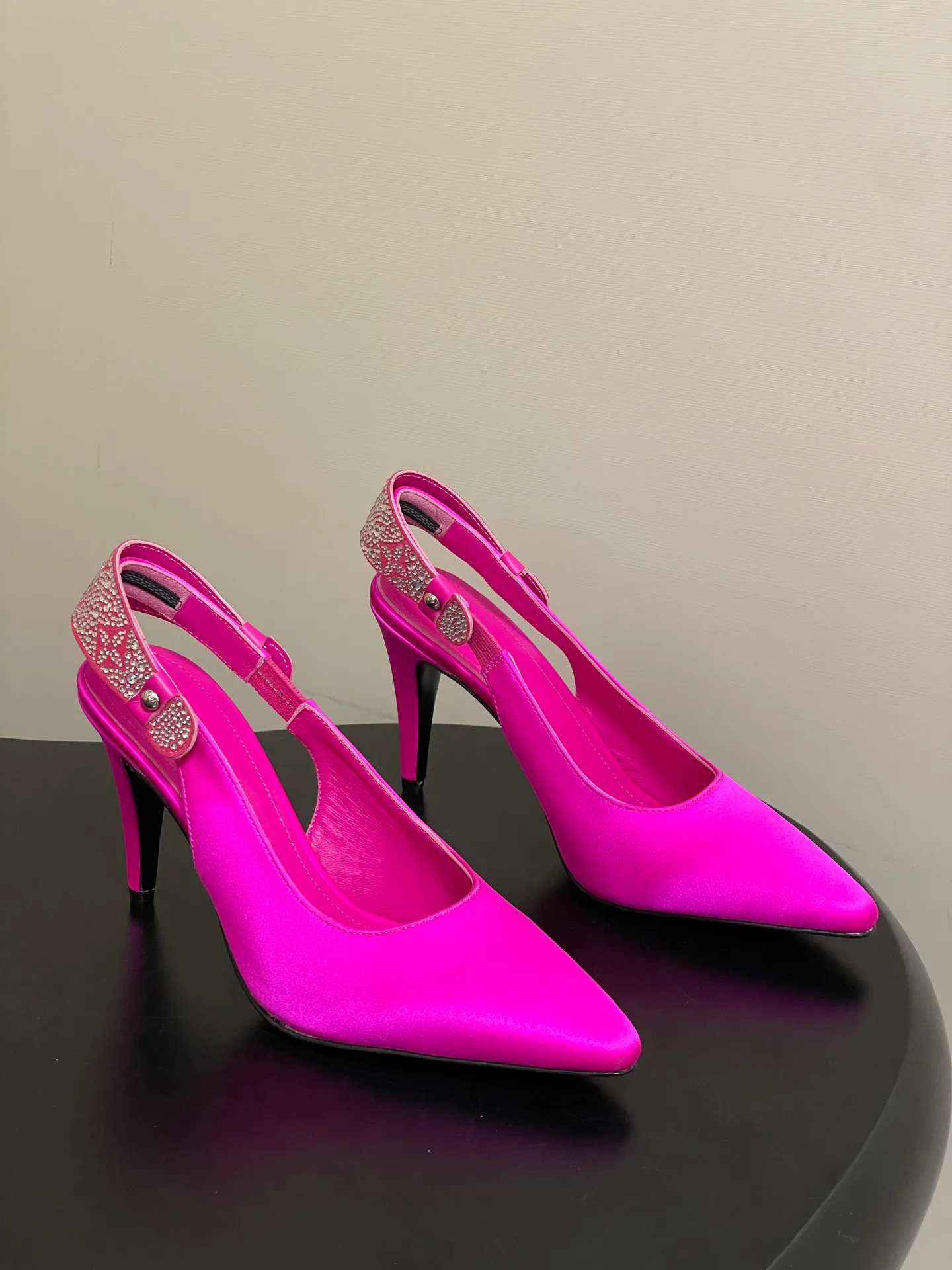 Туфли Женские Louis Vuitton 668702