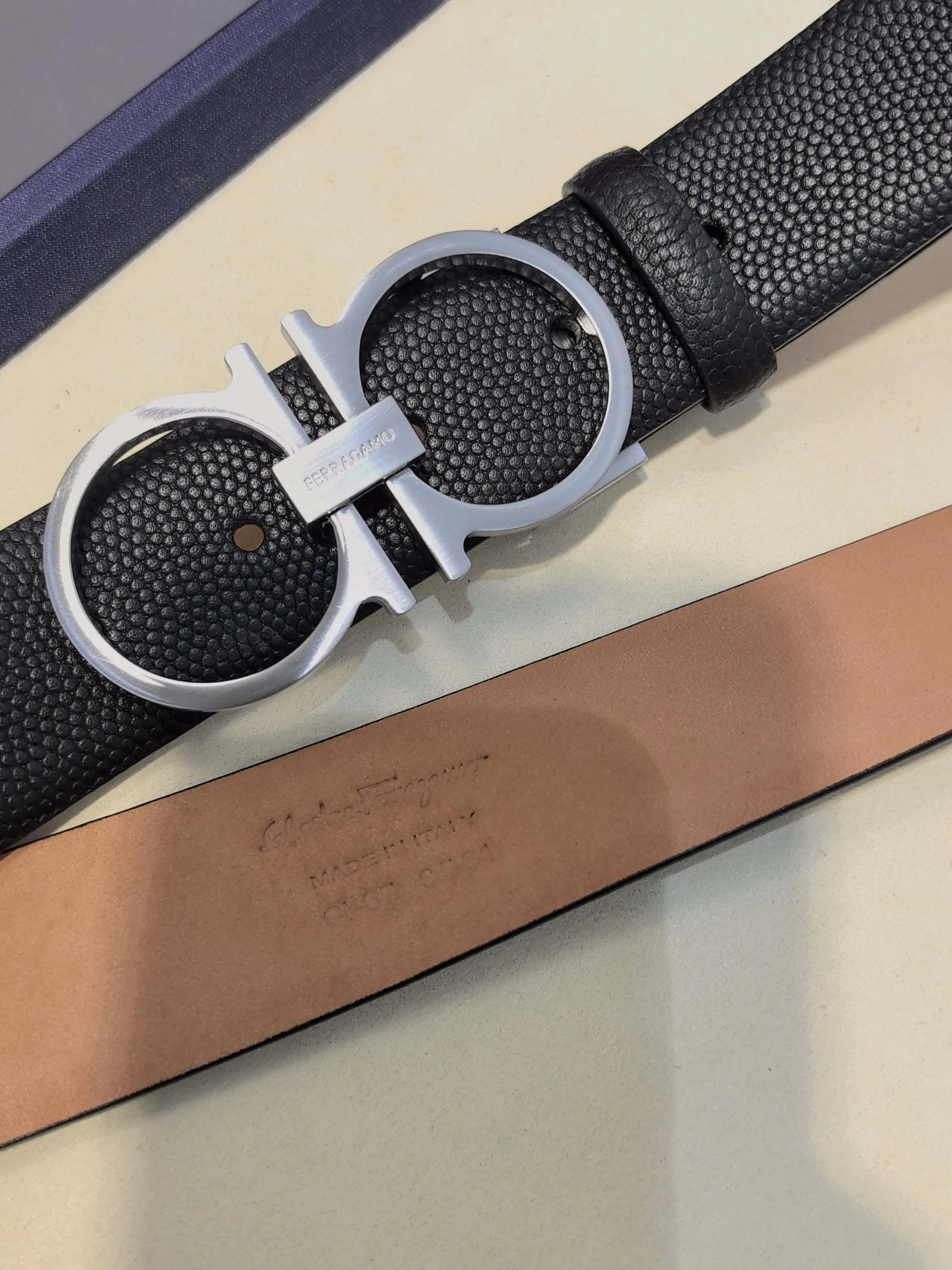 Ремни Gucci 420643