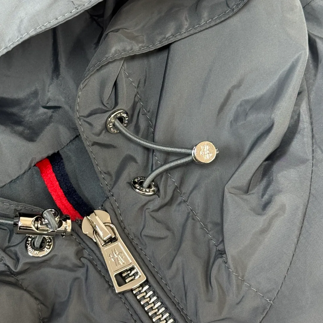 Куртки И Пуховики Женские Moncler 9642308