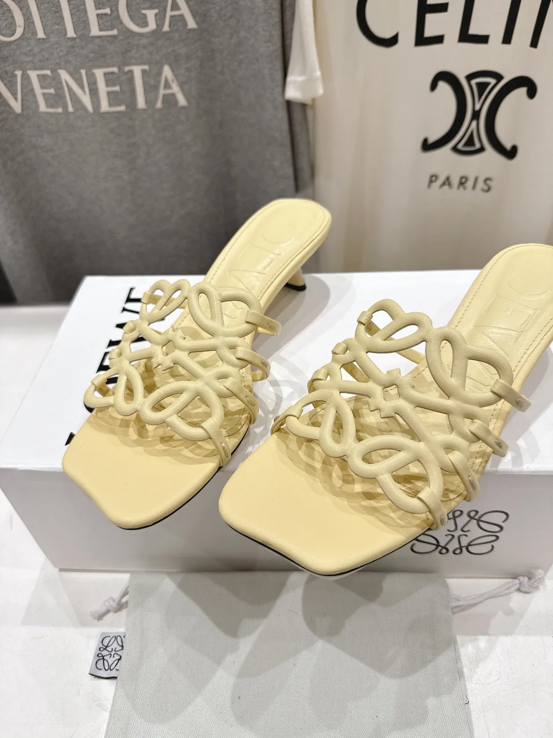 Босоножки Женские Loewe 10895738