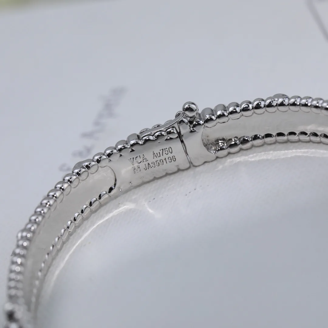 Бижутерия Van Cleef & Arpels 11730