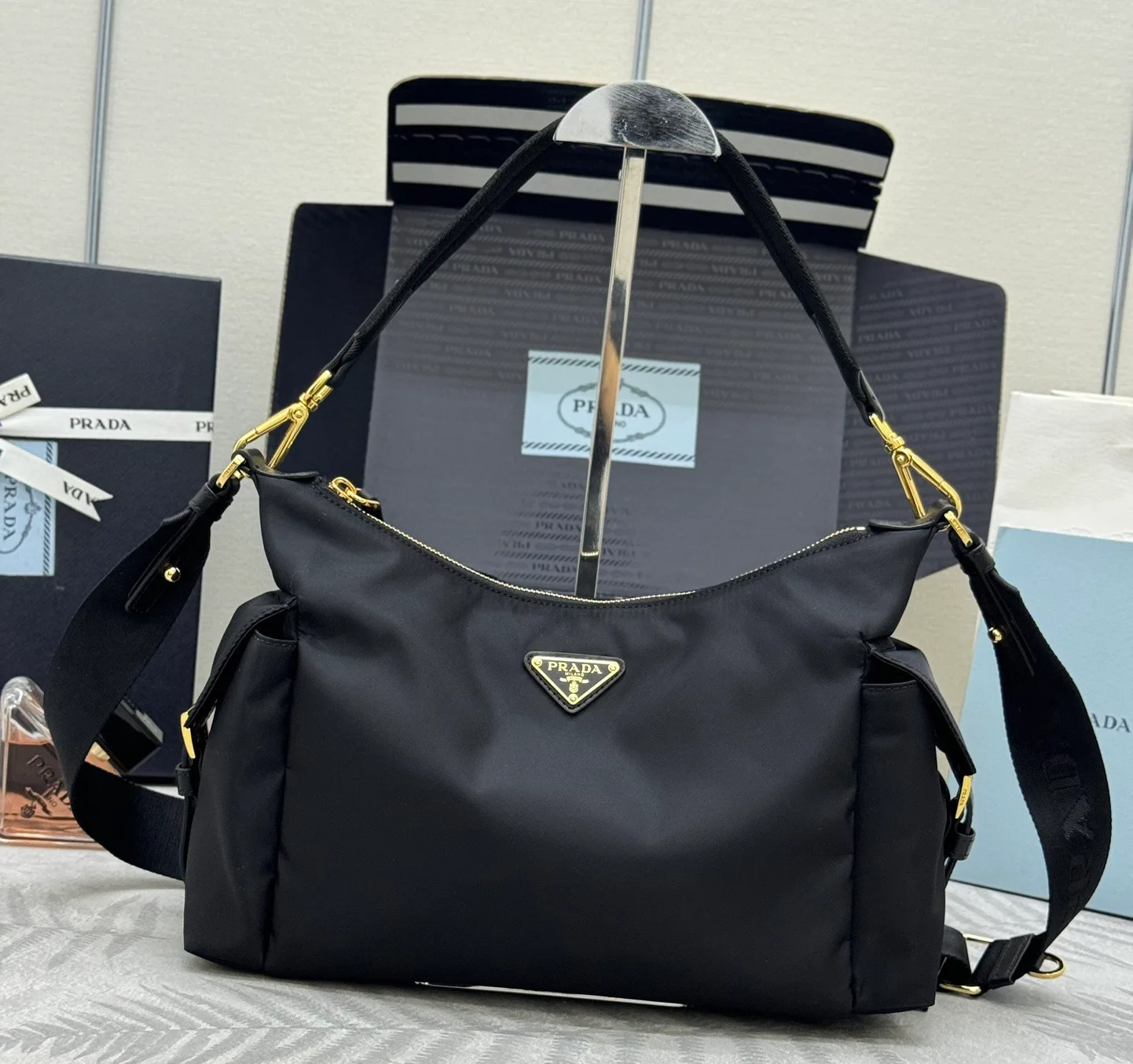 Сумки На Ремне Женские Prada 12583856