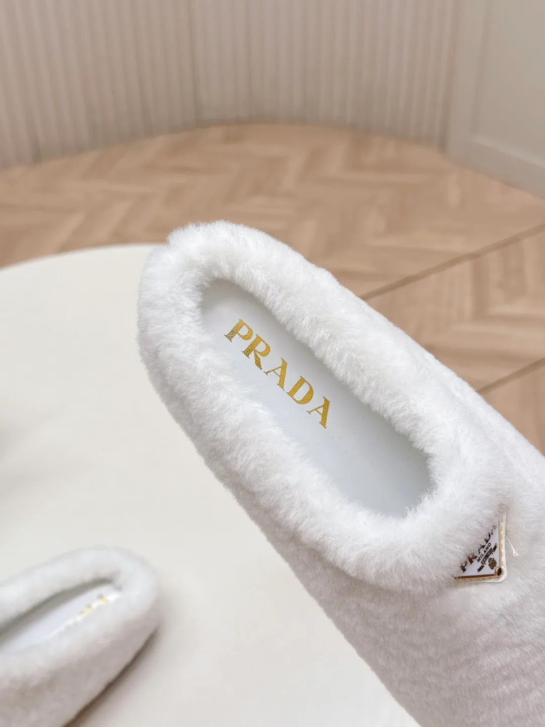 Тапочки Женские Prada 432121