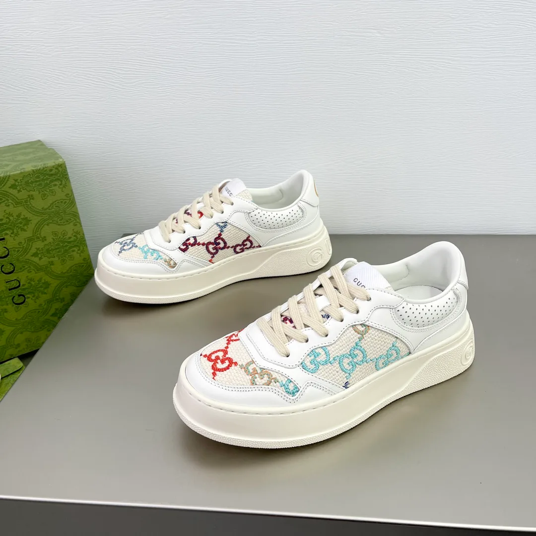 Кроссовки Женские Gucci 1880457