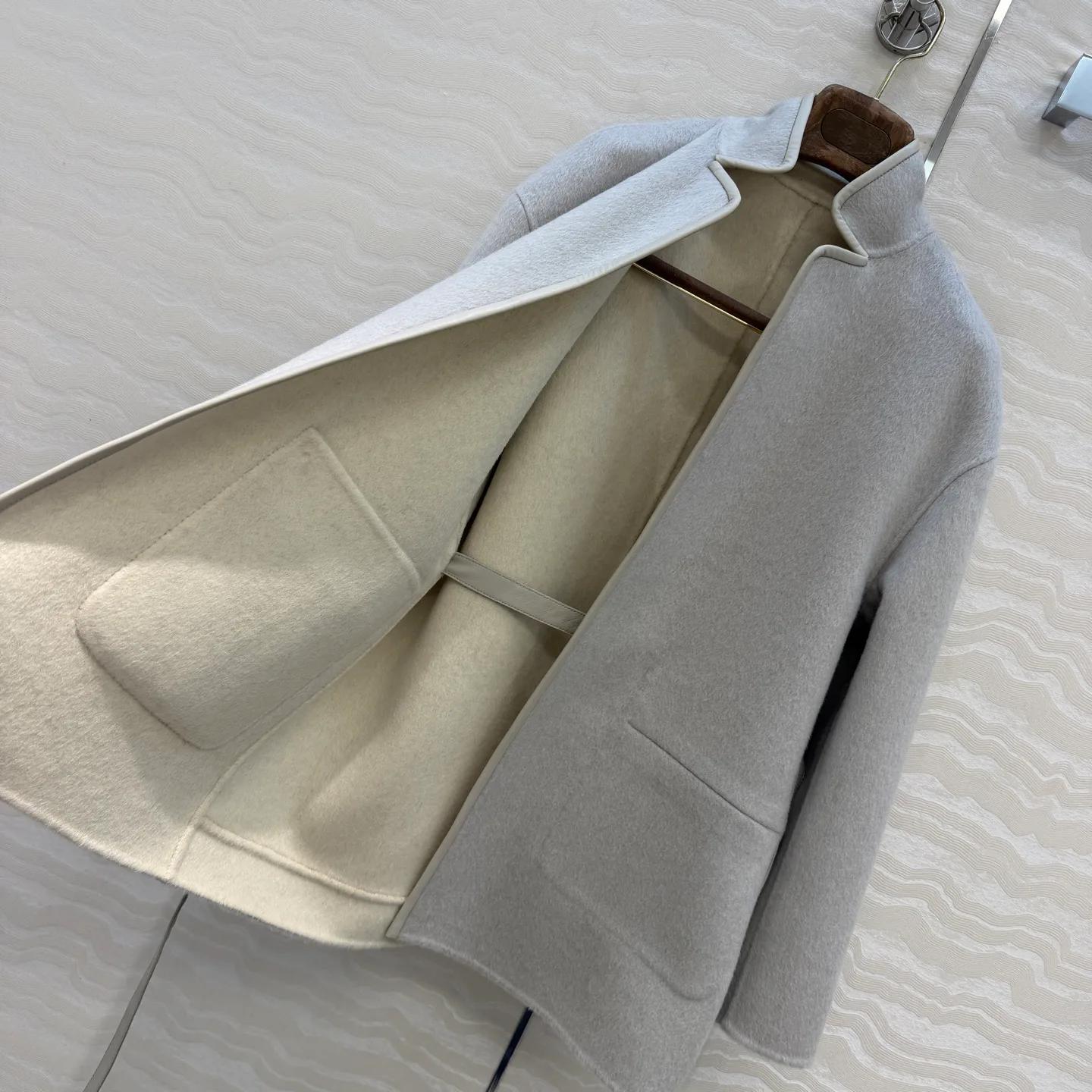 Пальто Женские Loro Piana 18585204