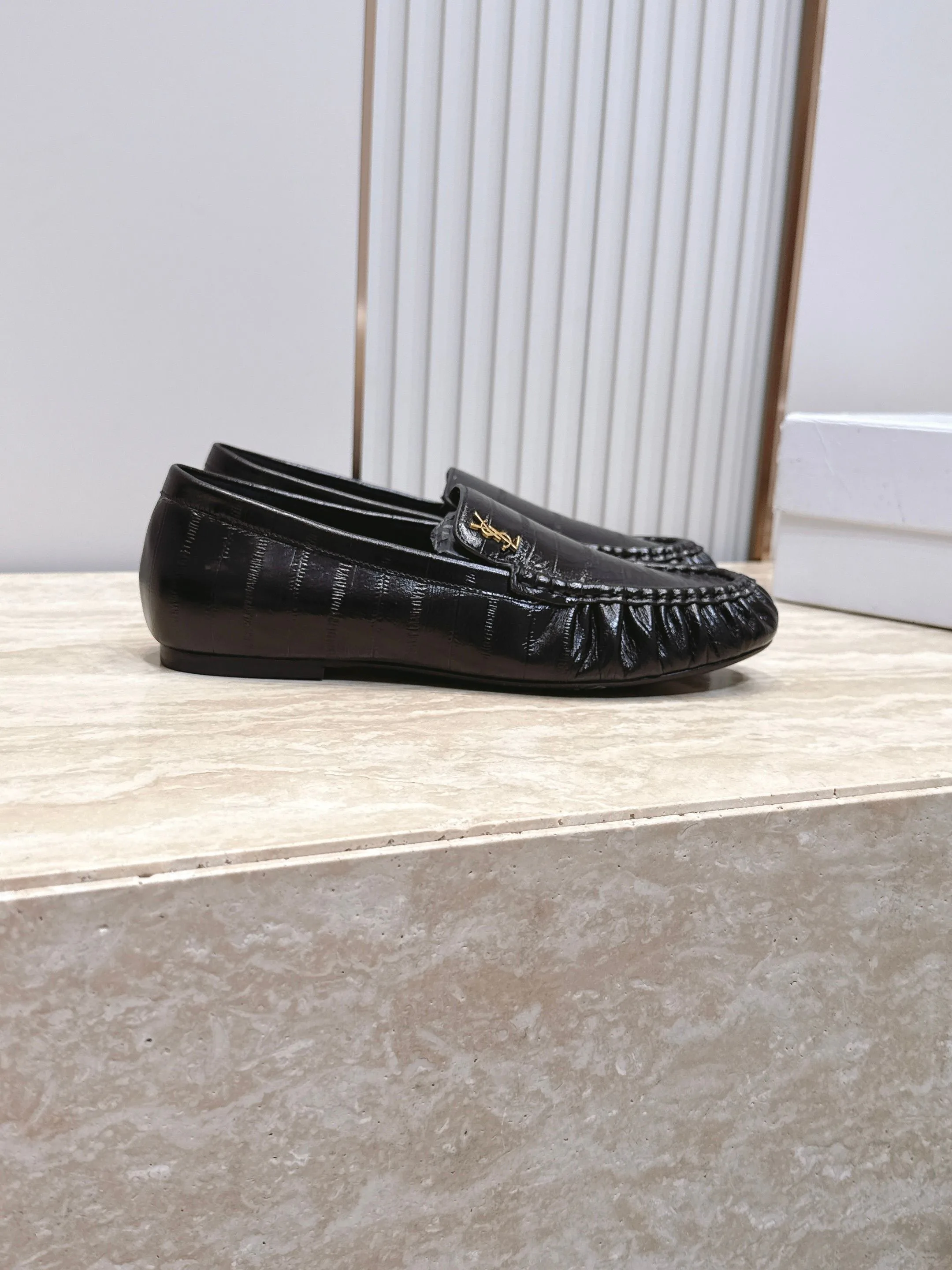 Лоферы И Мокасины Женские Saint Laurent 17701327