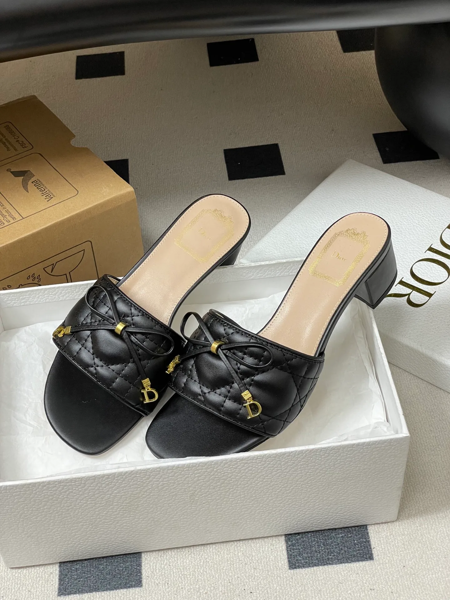 Босоножки Женские Christian Dior 12850916