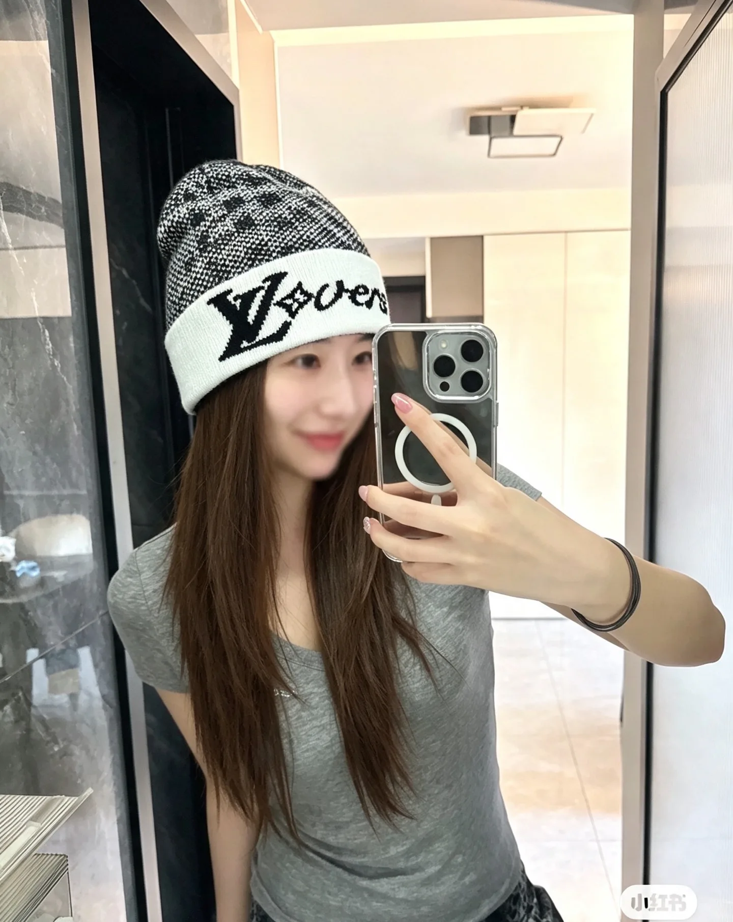 Головные Уборы Louis Vuitton 18105732