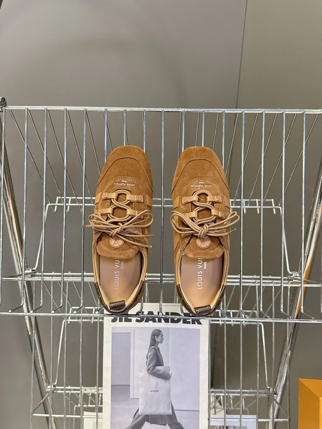 Кроссовки Женские Louis Vuitton 13370946
