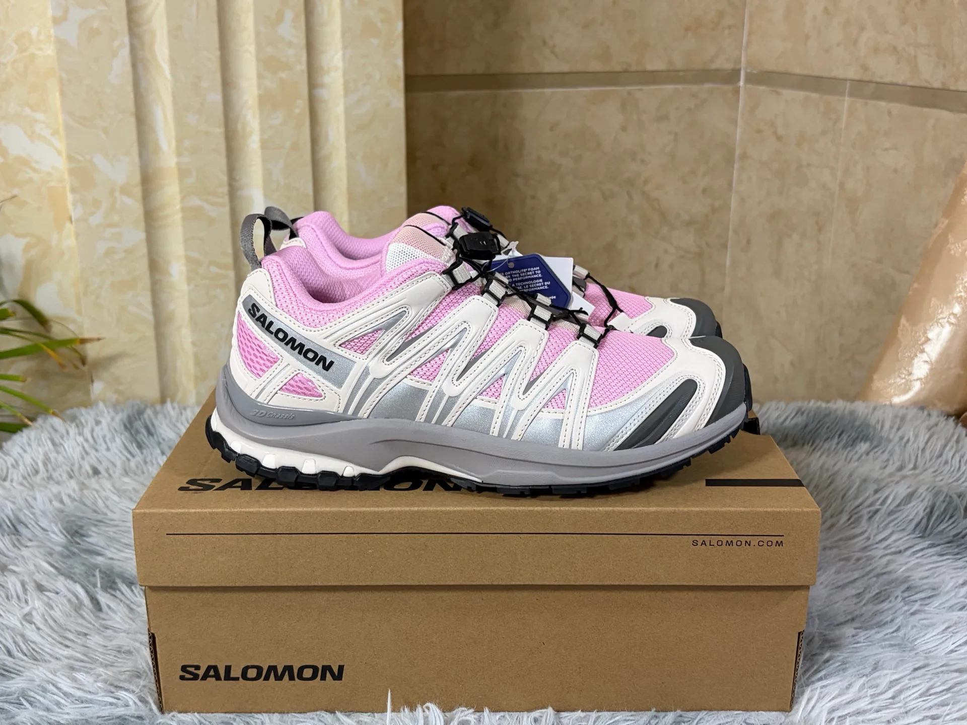 Кроссовки Женские Salomon 19708804