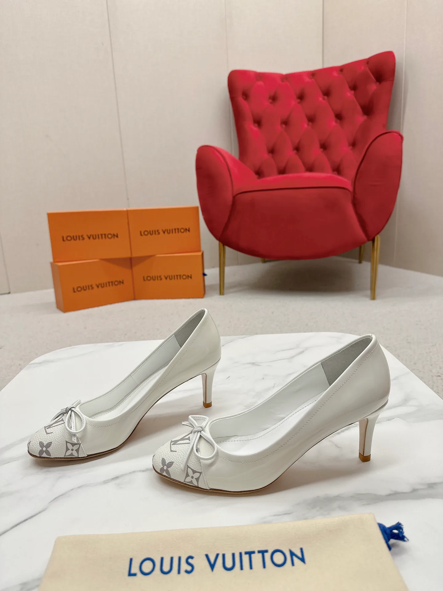 Туфли Женские Louis Vuitton 234073