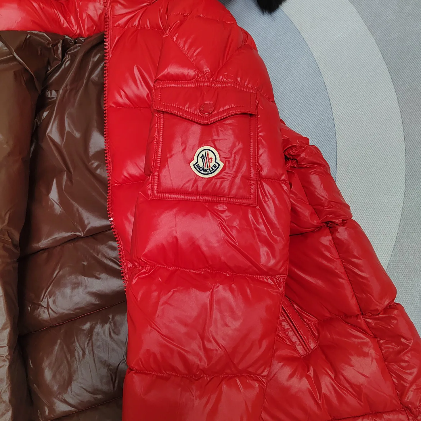 Куртки И Пуховики Женские Moncler 19202374