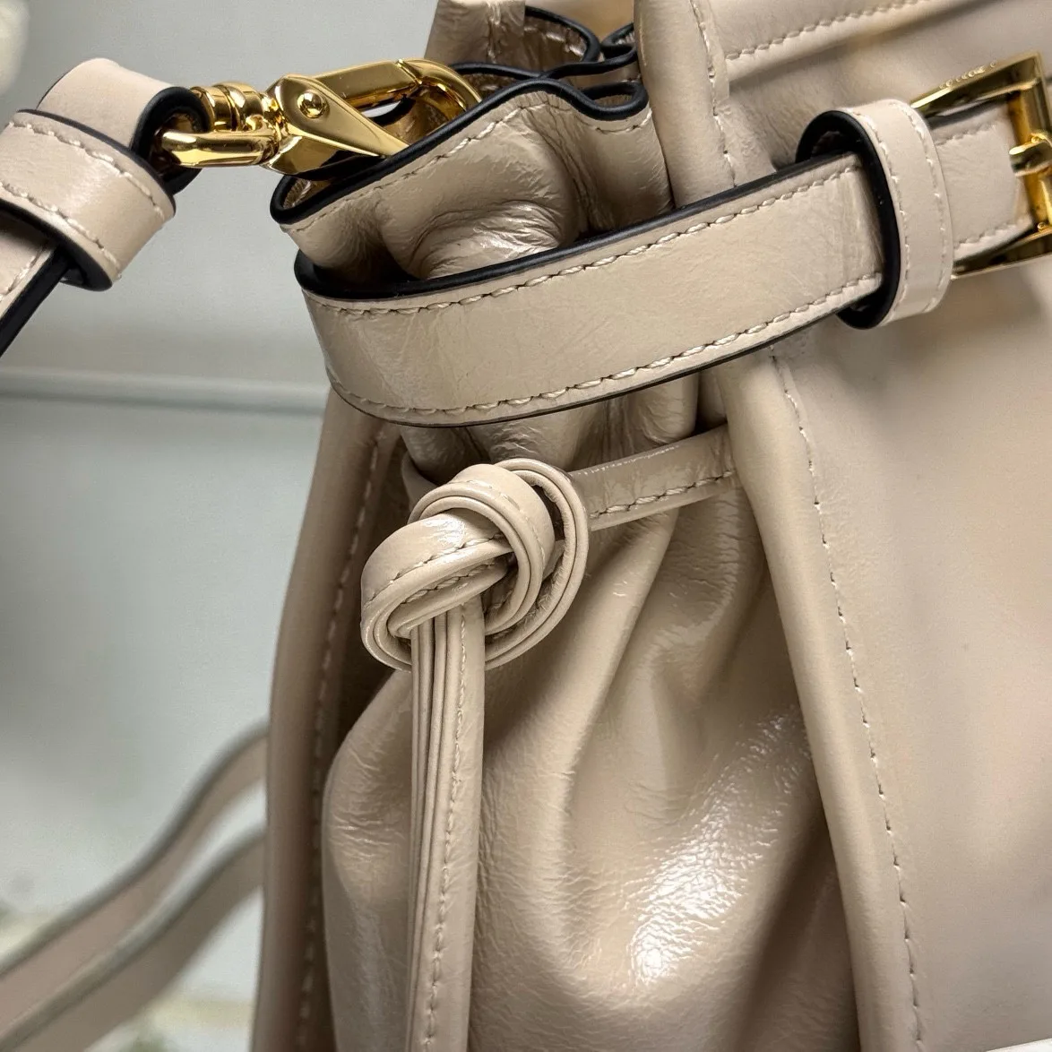 Классические Сумки Женские Prada 10446816