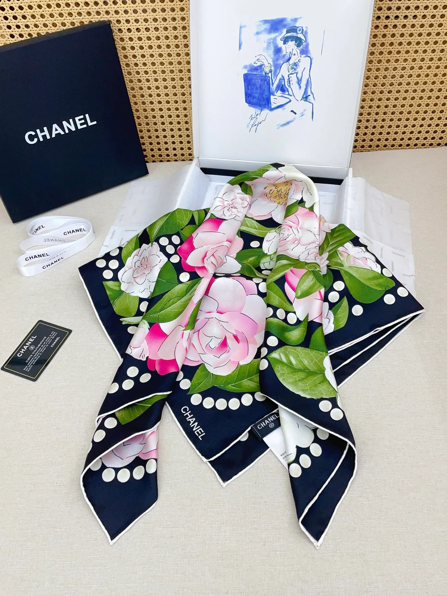Платки Chanel 13119759