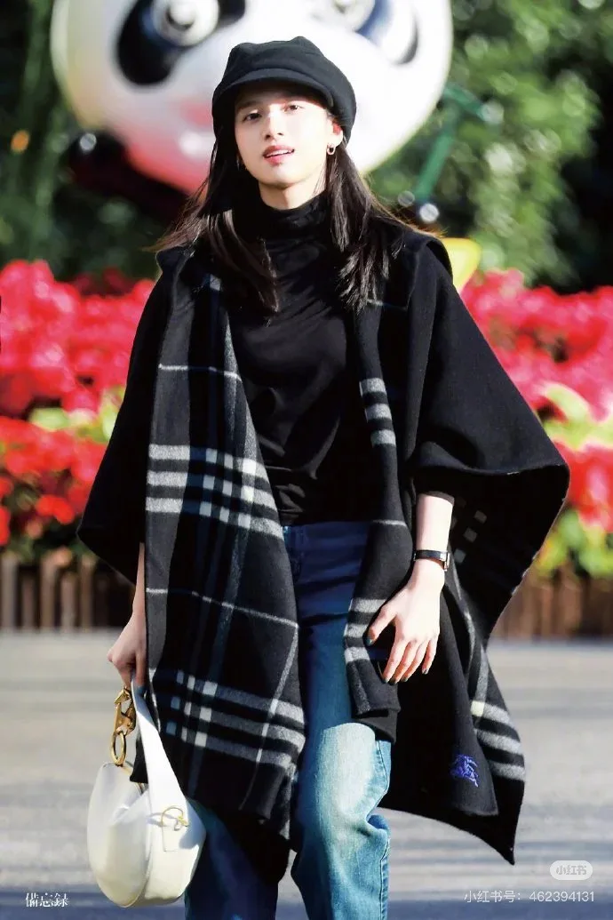 Пальто Женские Burberry 18653158