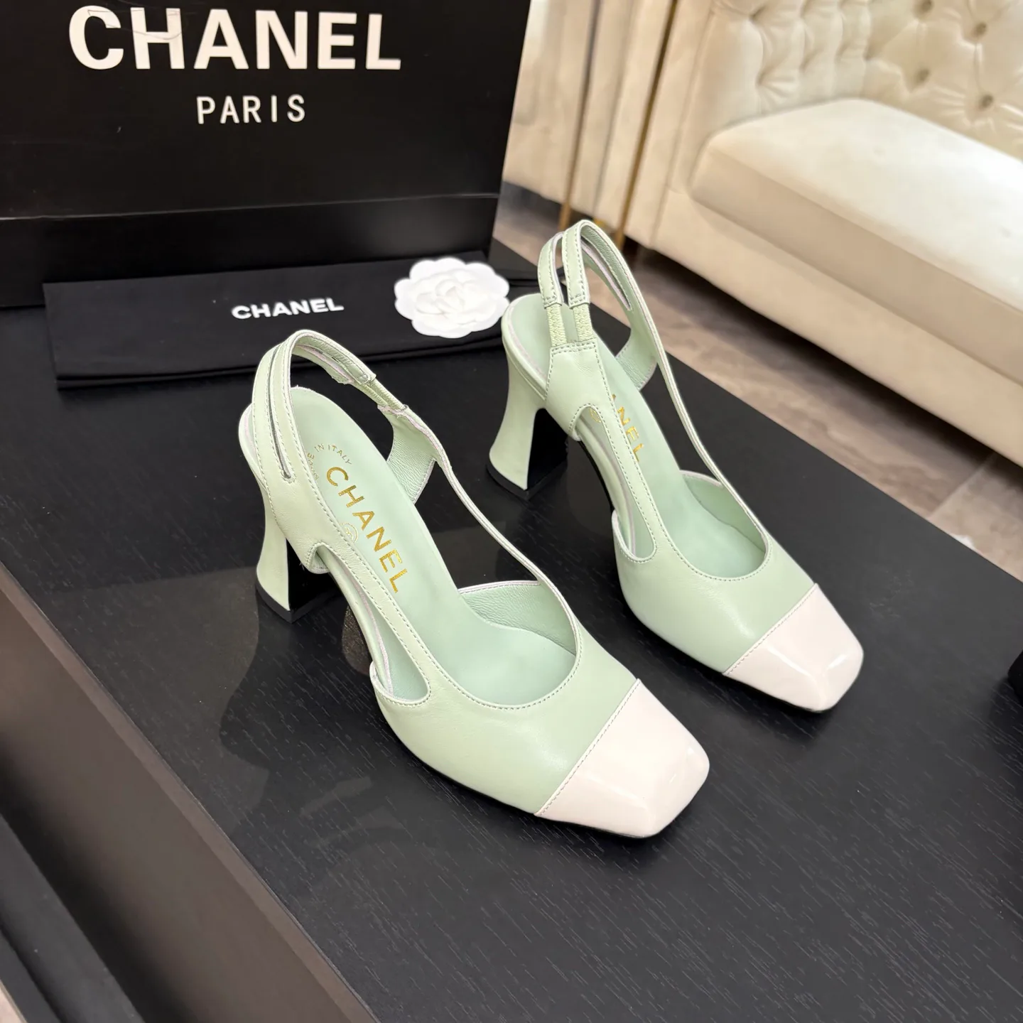 Туфли Женские Chanel 19633742