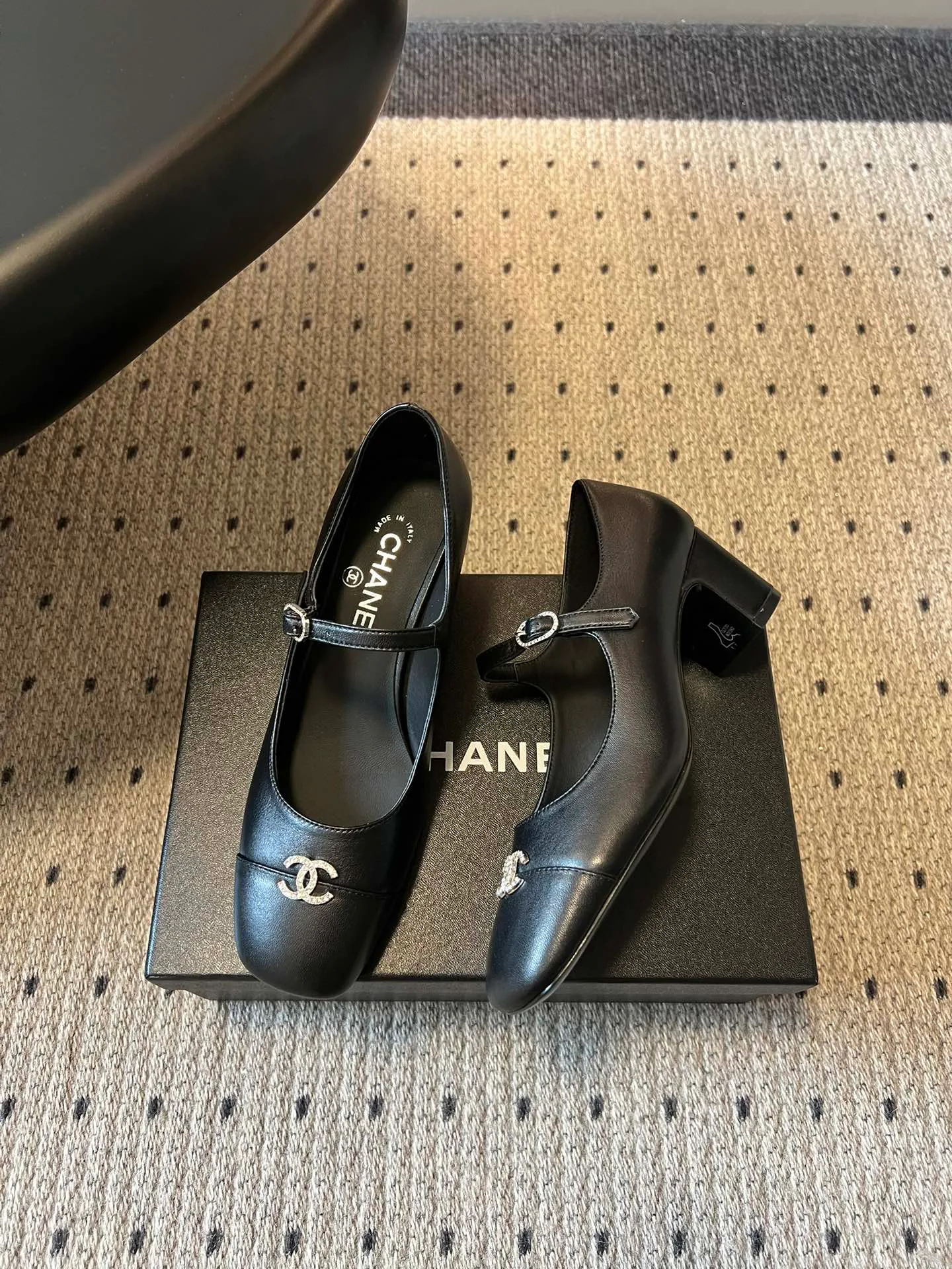 Туфли Женские Chanel 12311606