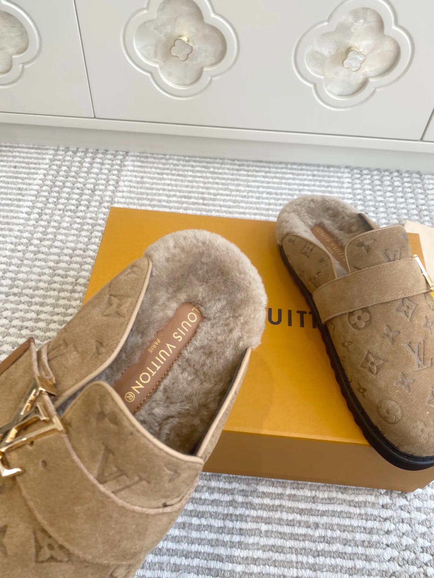 Мюли И Сабо Женские Louis Vuitton 19679721