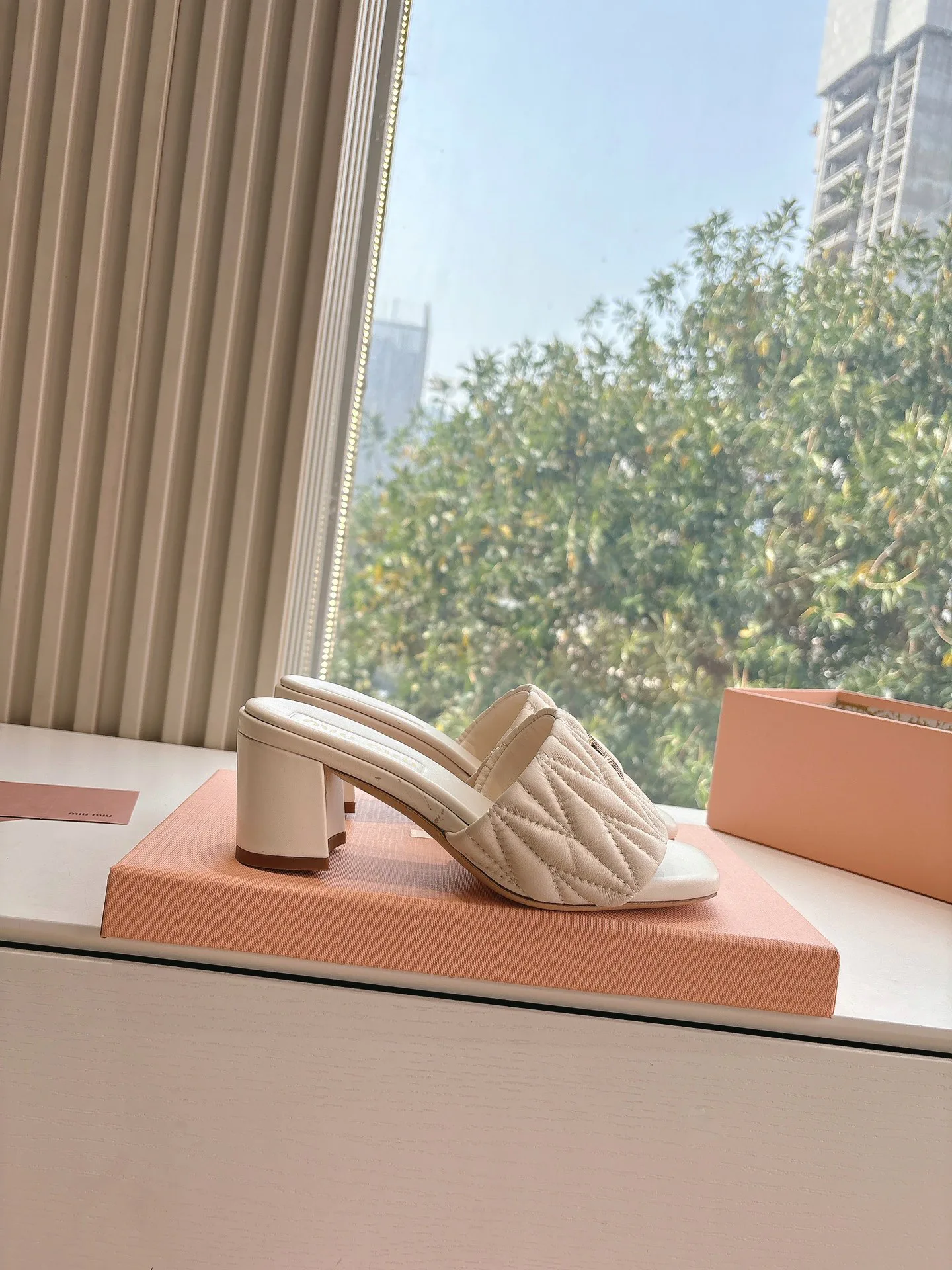 Босоножки Женские Miu Miu 22374