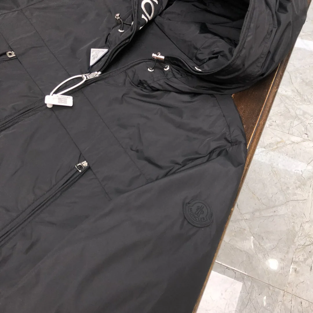 Куртки И Пуховики Мужские Moncler 17286029