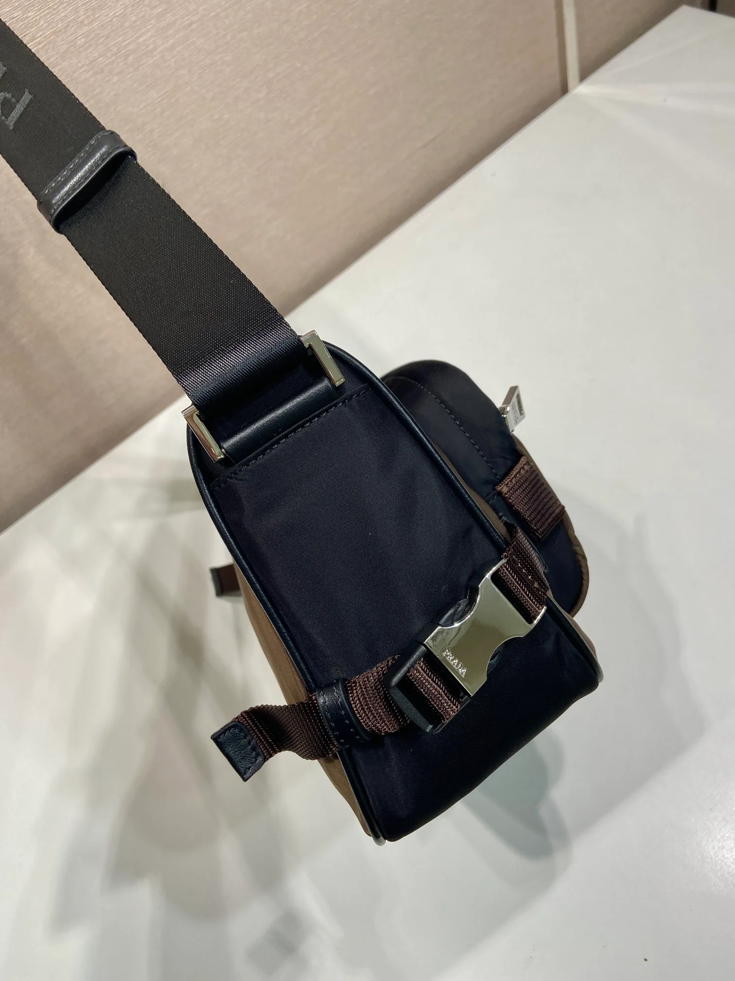 Сумки На Ремне Женские Prada 12757386