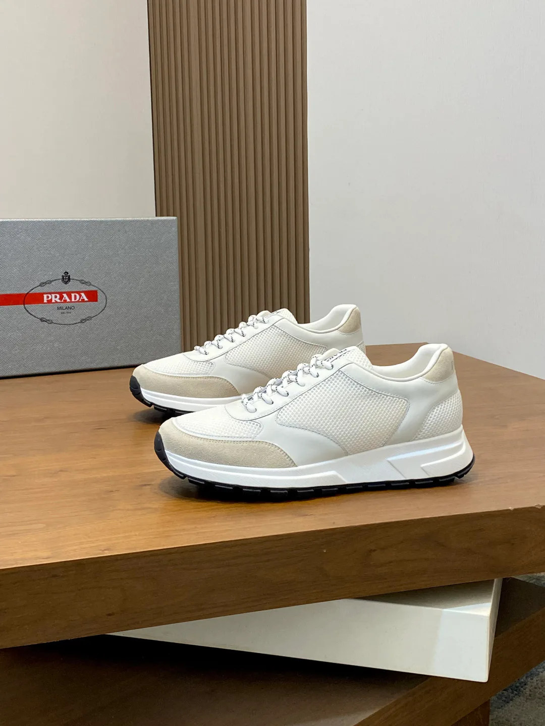 Кроссовки Мужские Prada 18079030