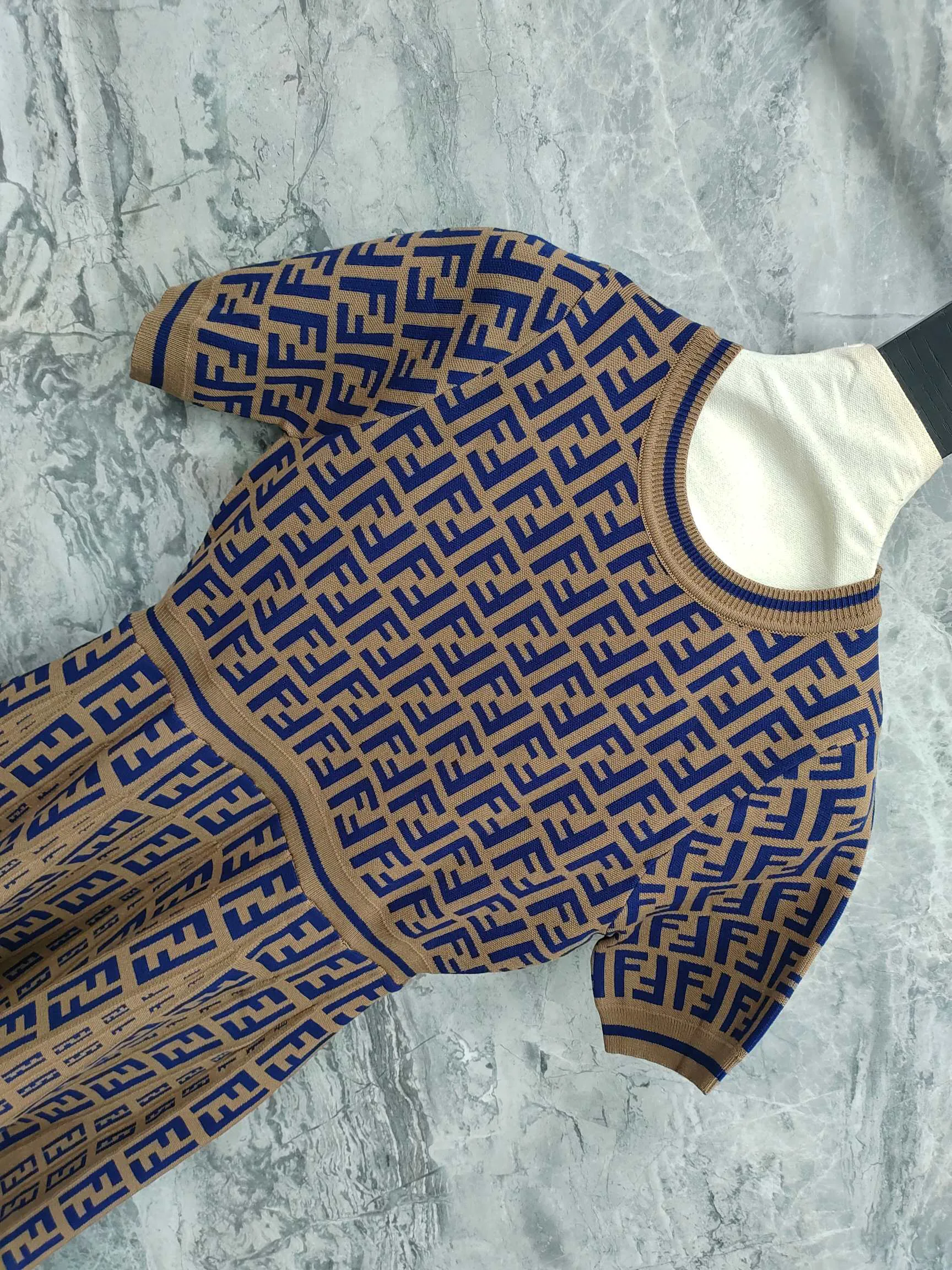 Платья Женские Fendi 18743536