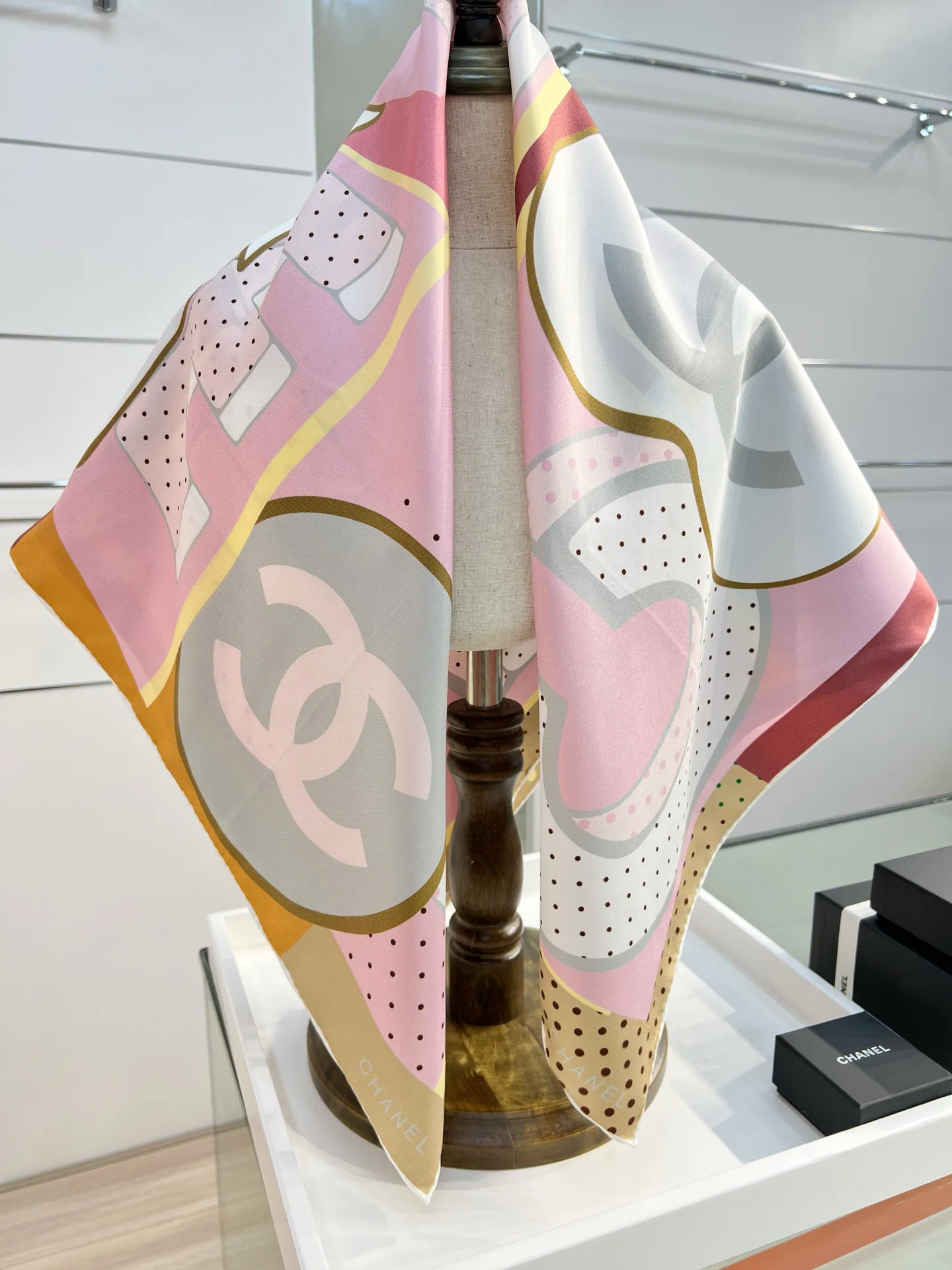 Платки Chanel 351457