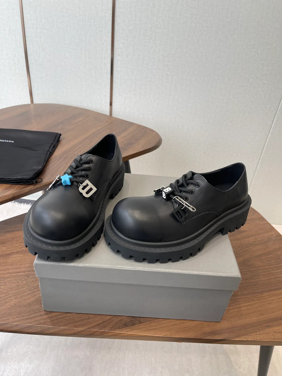 Лоферы И Мокасины Женские Balenciaga 678748