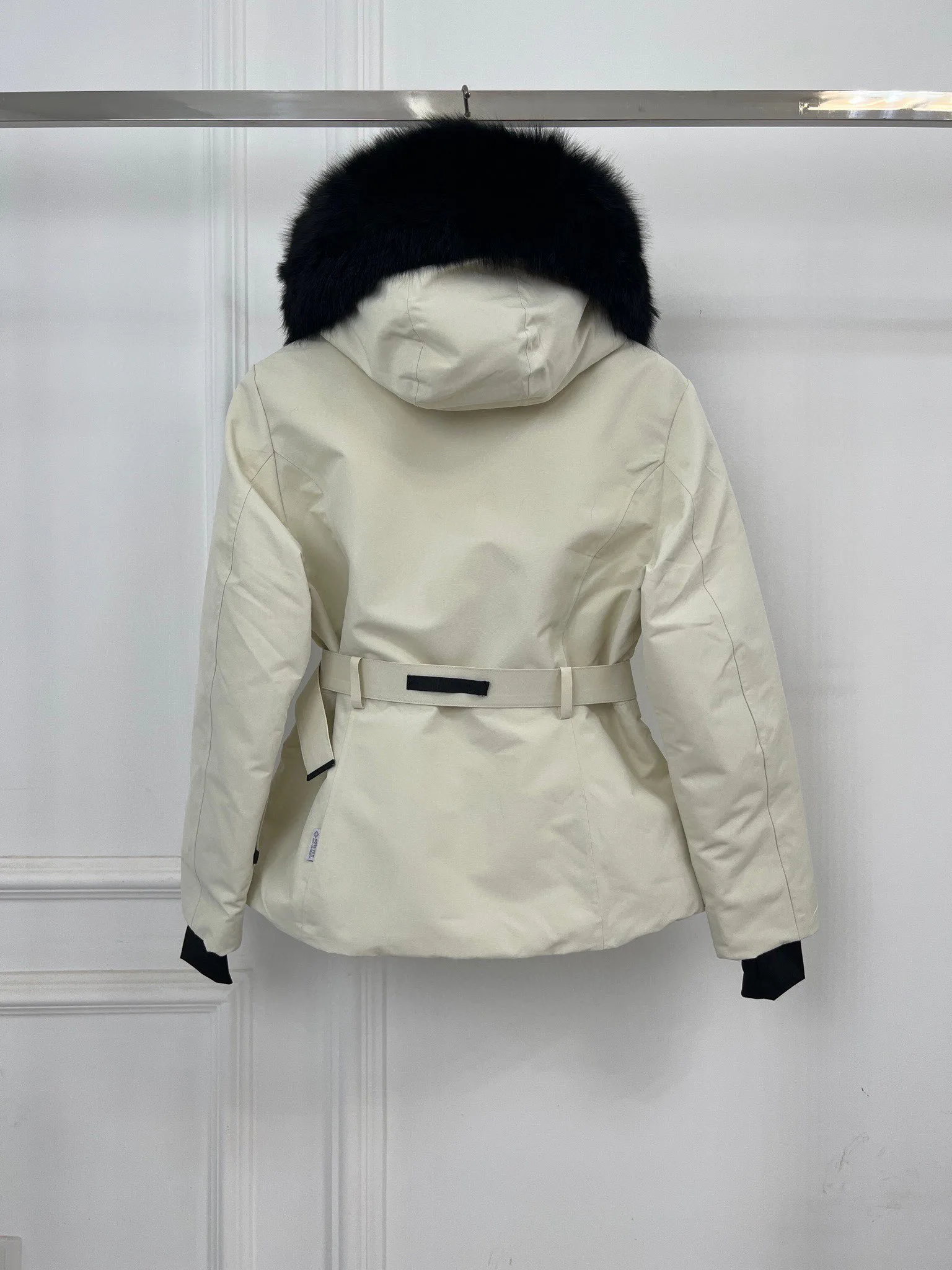Куртки И Пуховики Женские Moncler 18416208