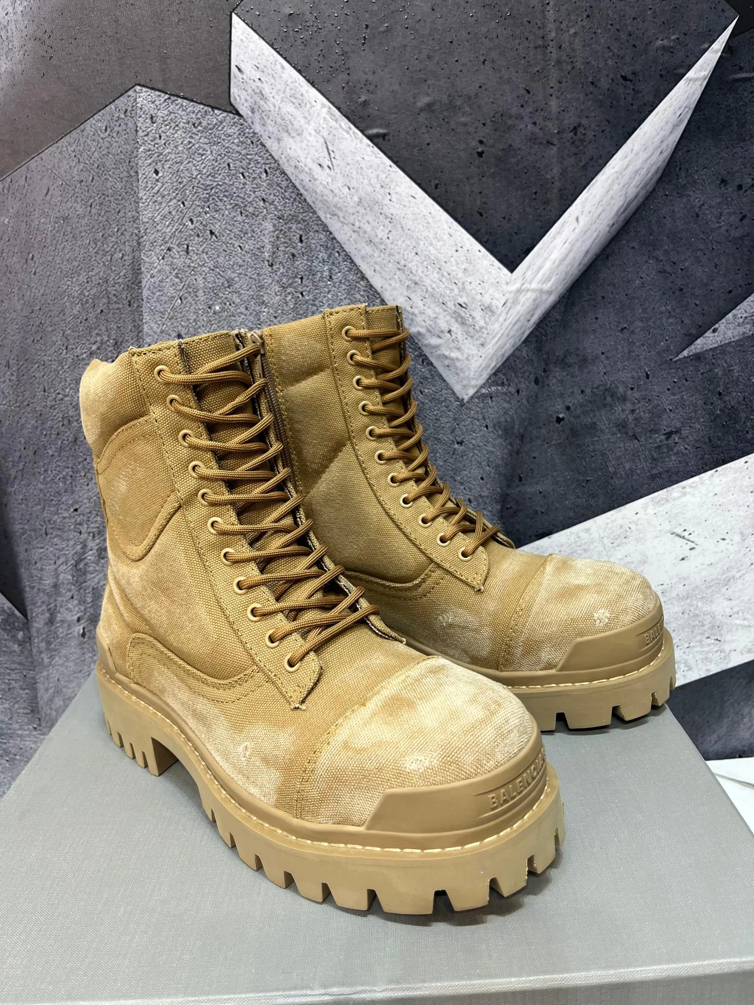 Ботинки Мужские Balenciaga 17962233