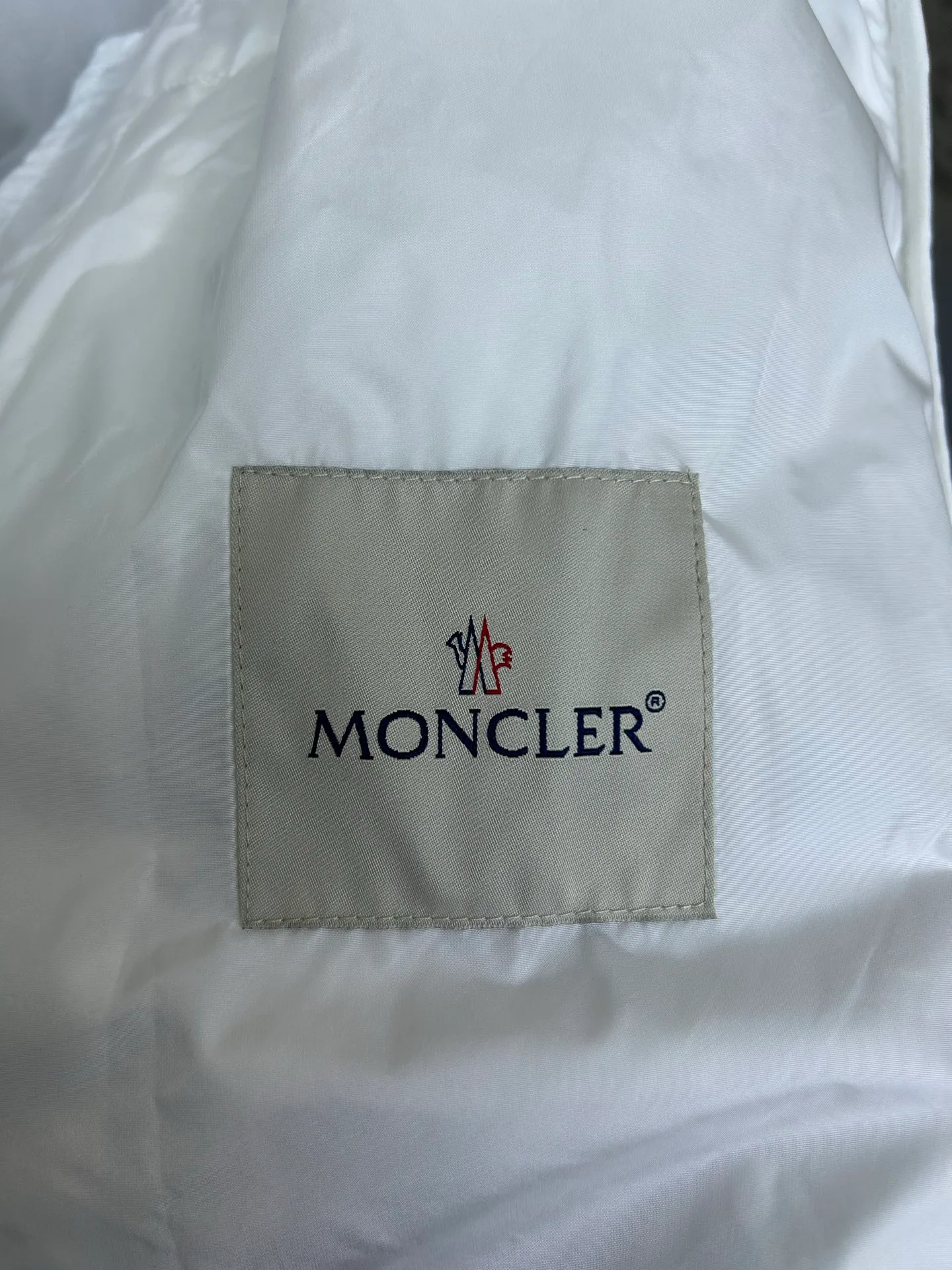 Куртки И Пуховики Женские Moncler 11862679
