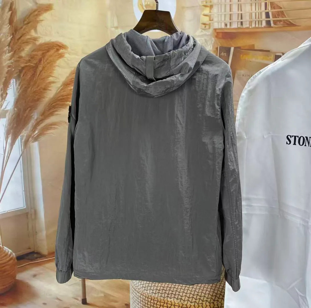 Куртки И Пуховики Женские Stone Island 12961266