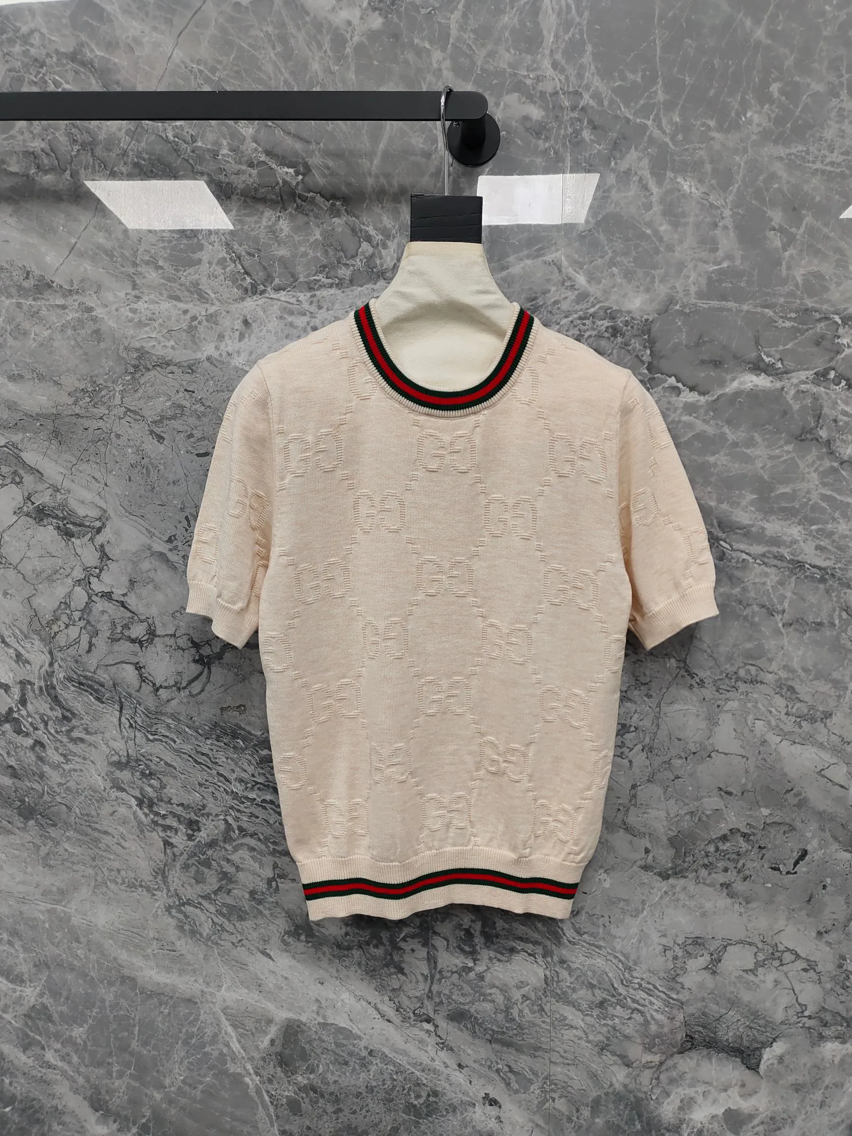 Футболки Женские Gucci 10885820