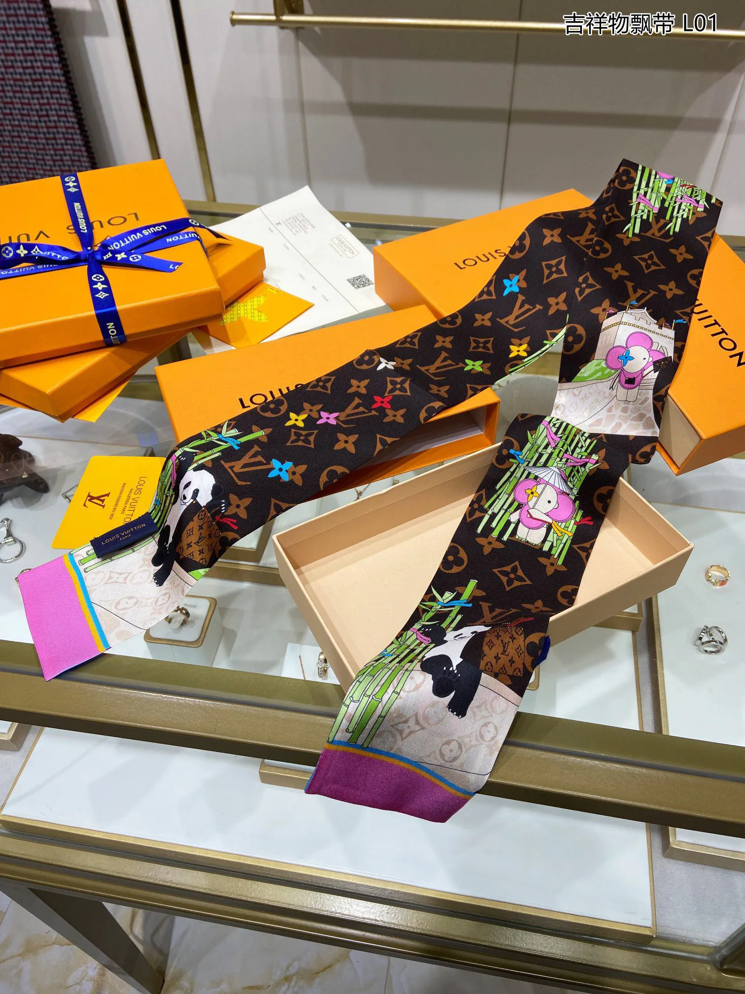 Платки Louis Vuitton 11882962