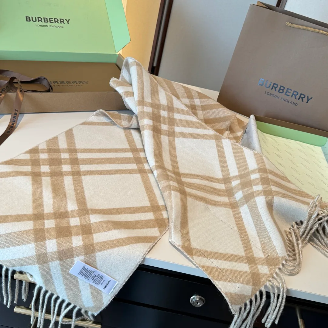 Шарфы Burberry 124005