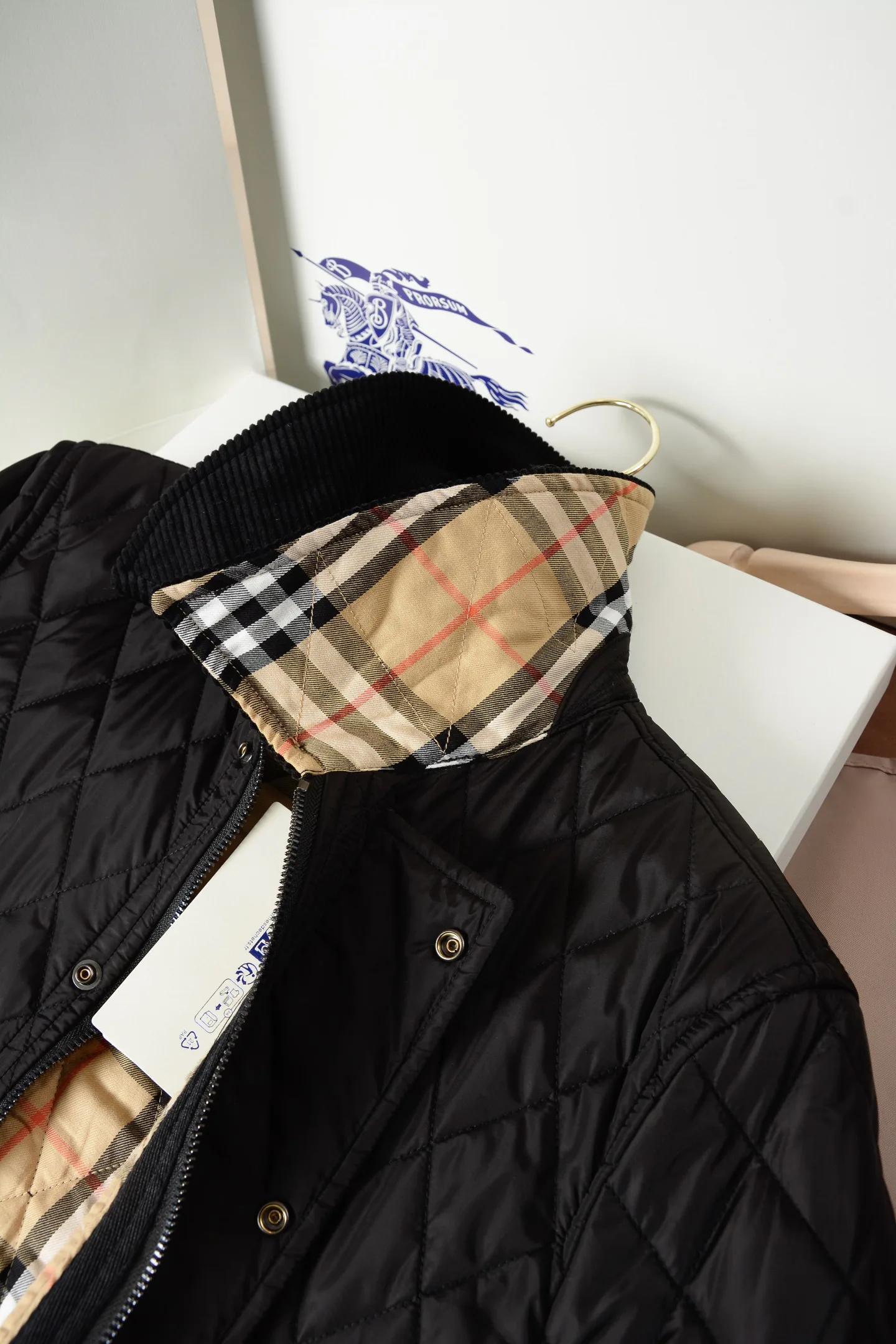 Куртки И Пуховики Женские Burberry 18513004