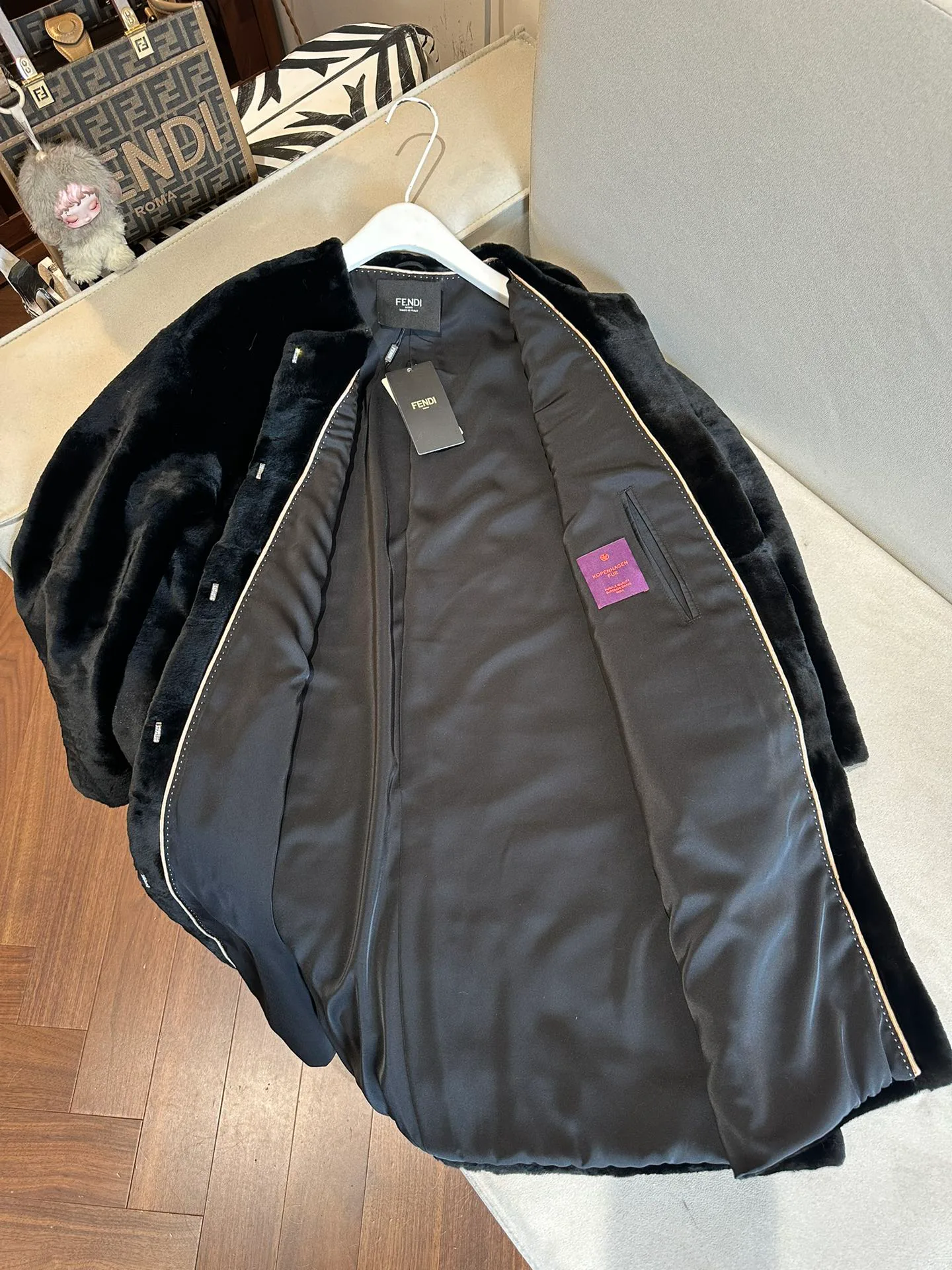 Шубы Женские Fendi 918054