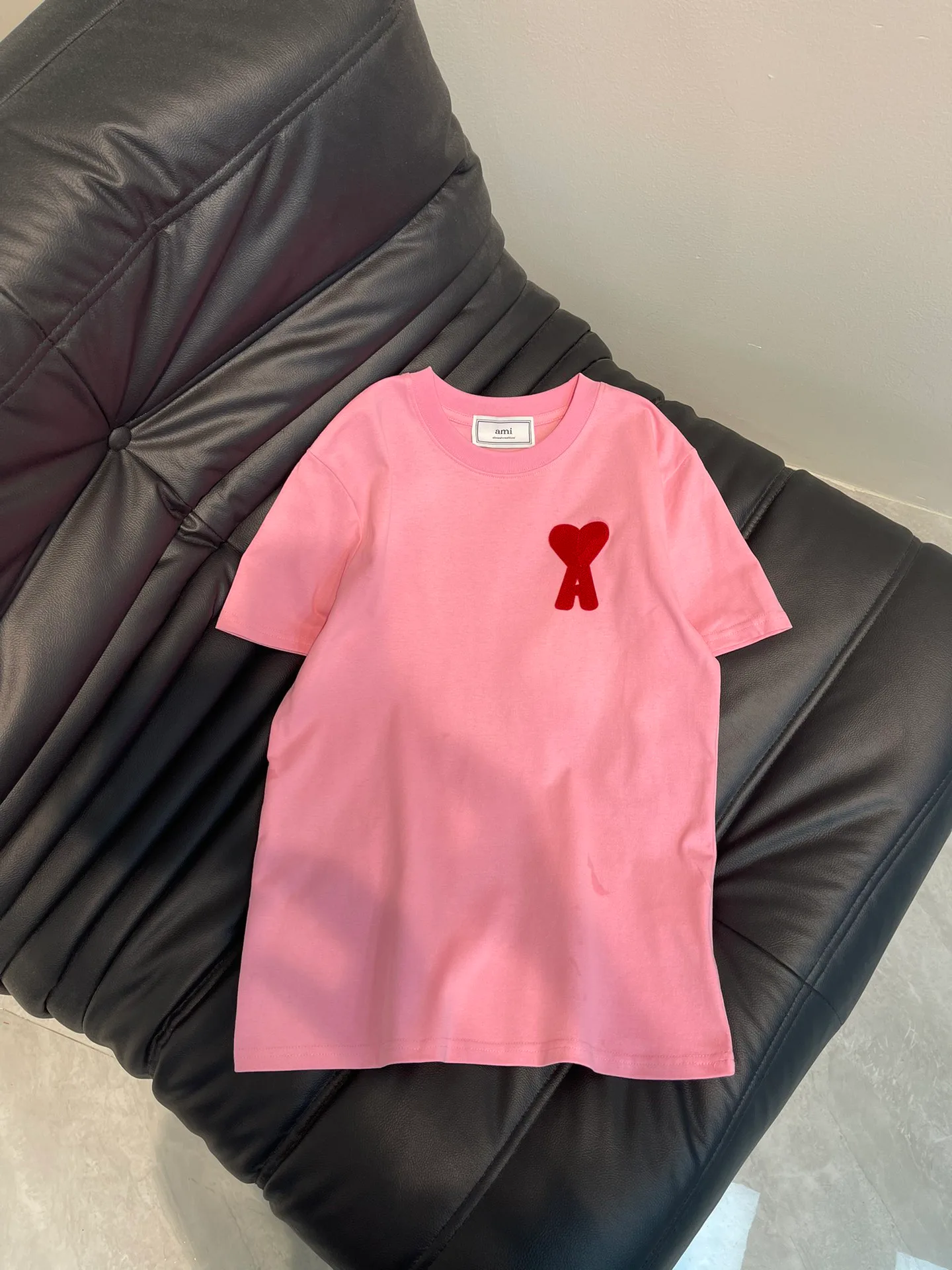 Футболки Женские Ami Paris 18019