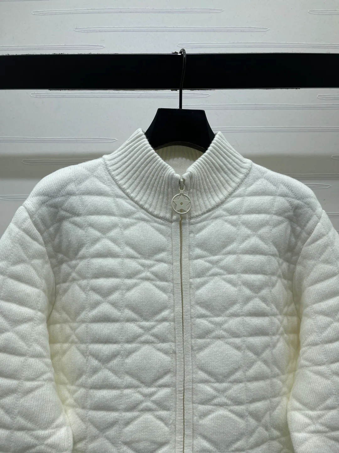 Джемперы И Свитеры Женские Christian Dior 18680776